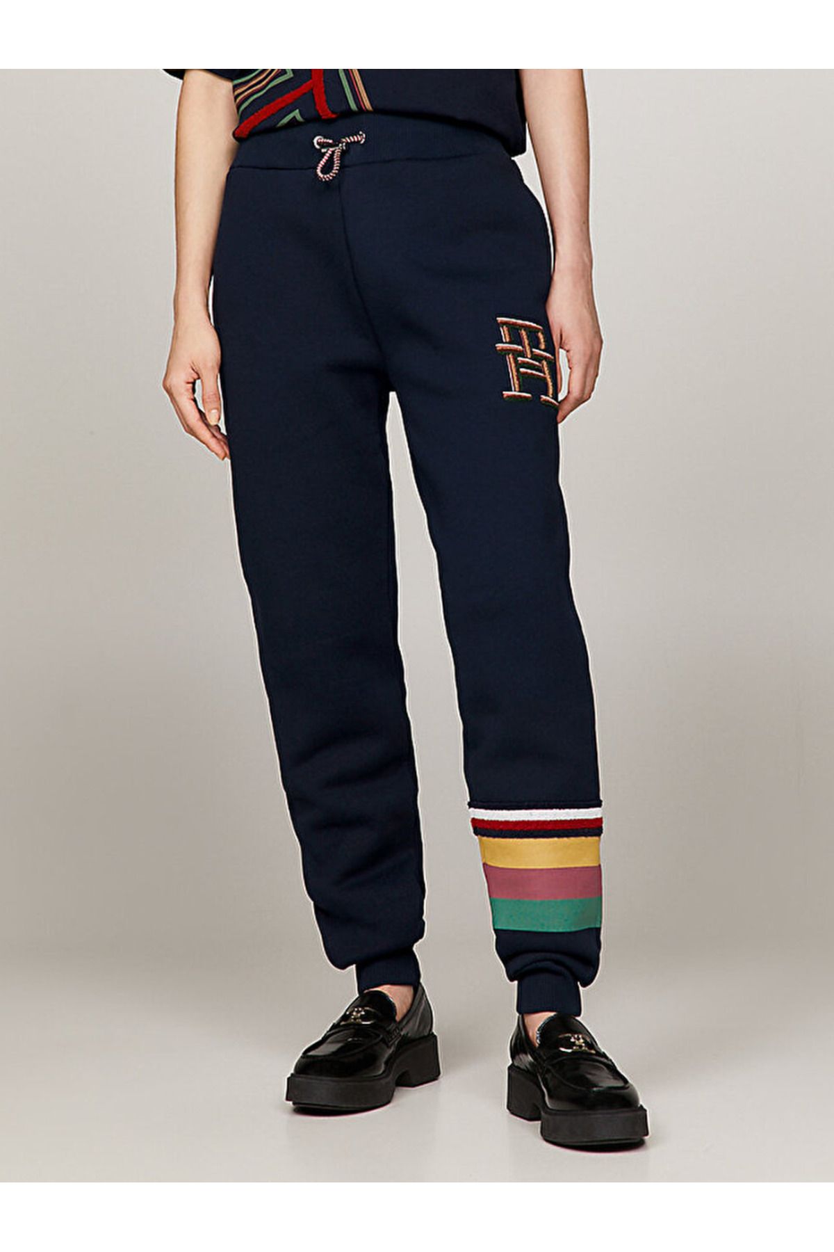 Tommy hilfiger discount side stripe joggers