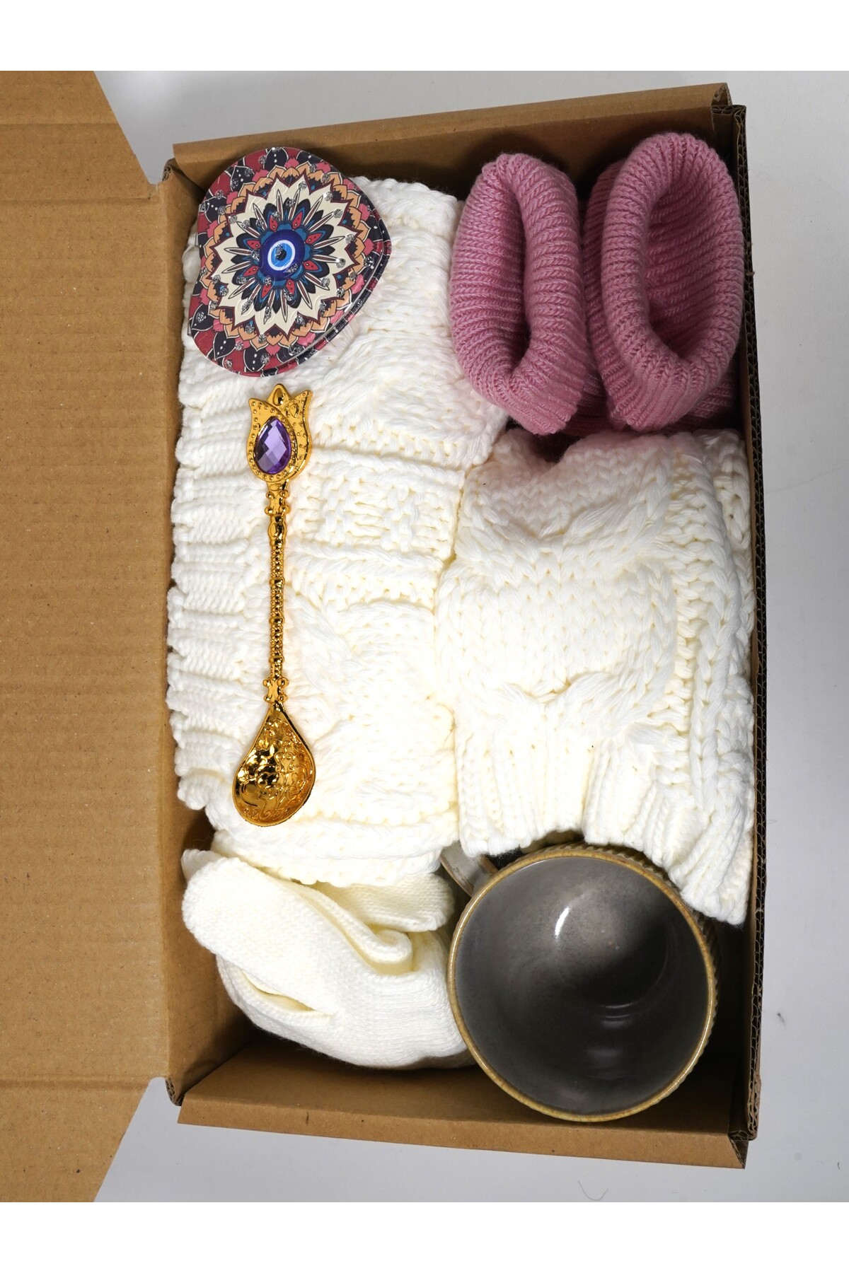 Huge Home Beyaz Atkı Bere Eldiven Sepeti