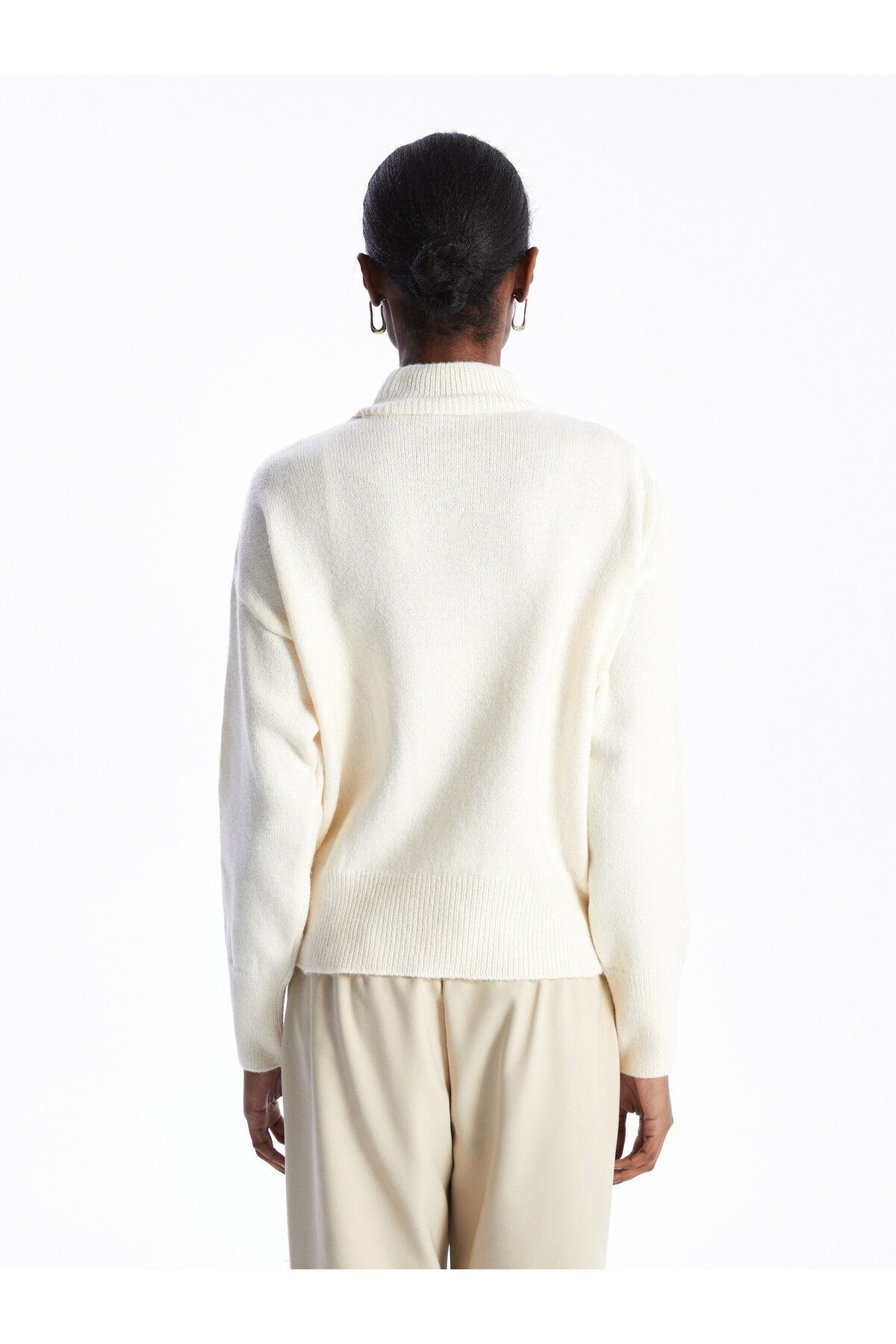 LC Waikiki-Selbstgemusterter, langärmliger, übergroßer Damen-Strickpullover mit halbem Rollkragen 5