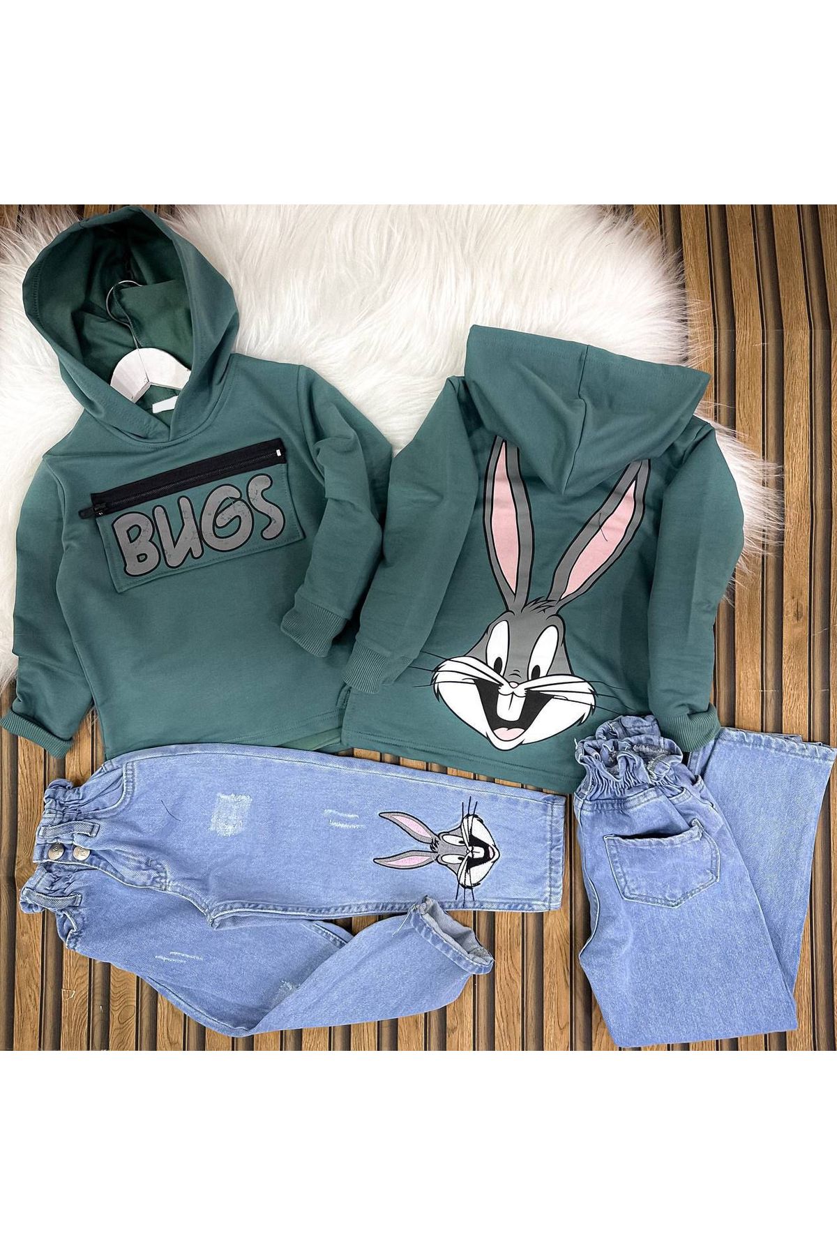 Bugs bunny clearance sweat suit