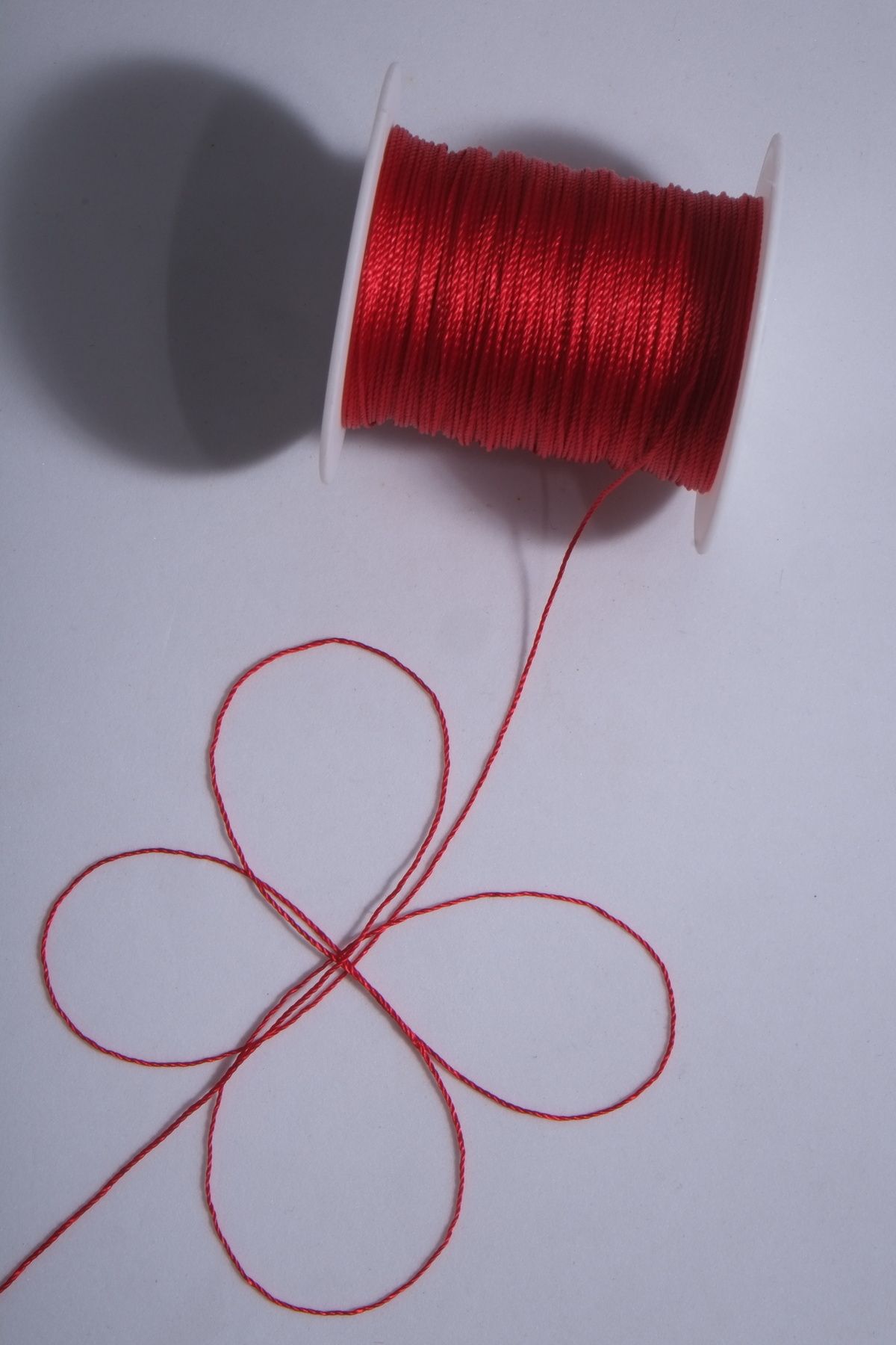 0.6 Mm 100 Metre Tesbih İpi Kırmızı