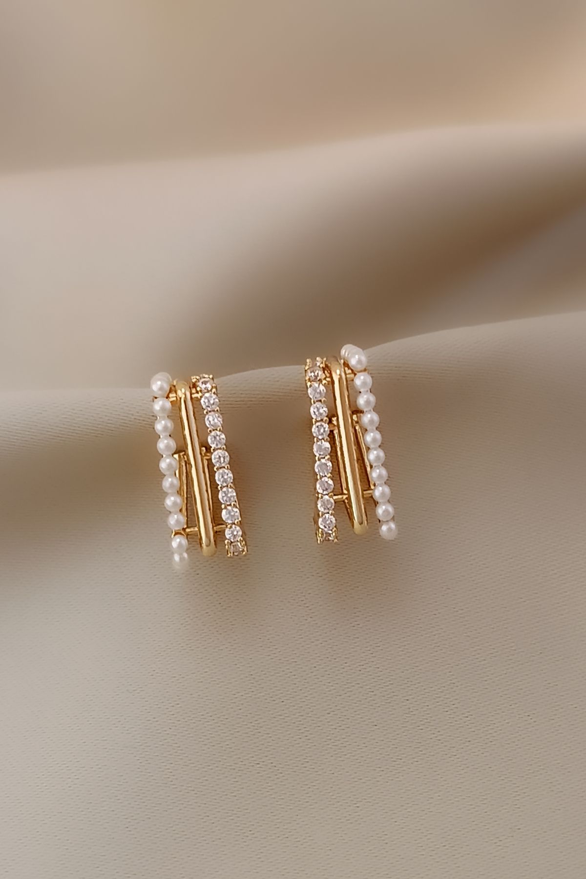 Earrings for new arrivals modern dress