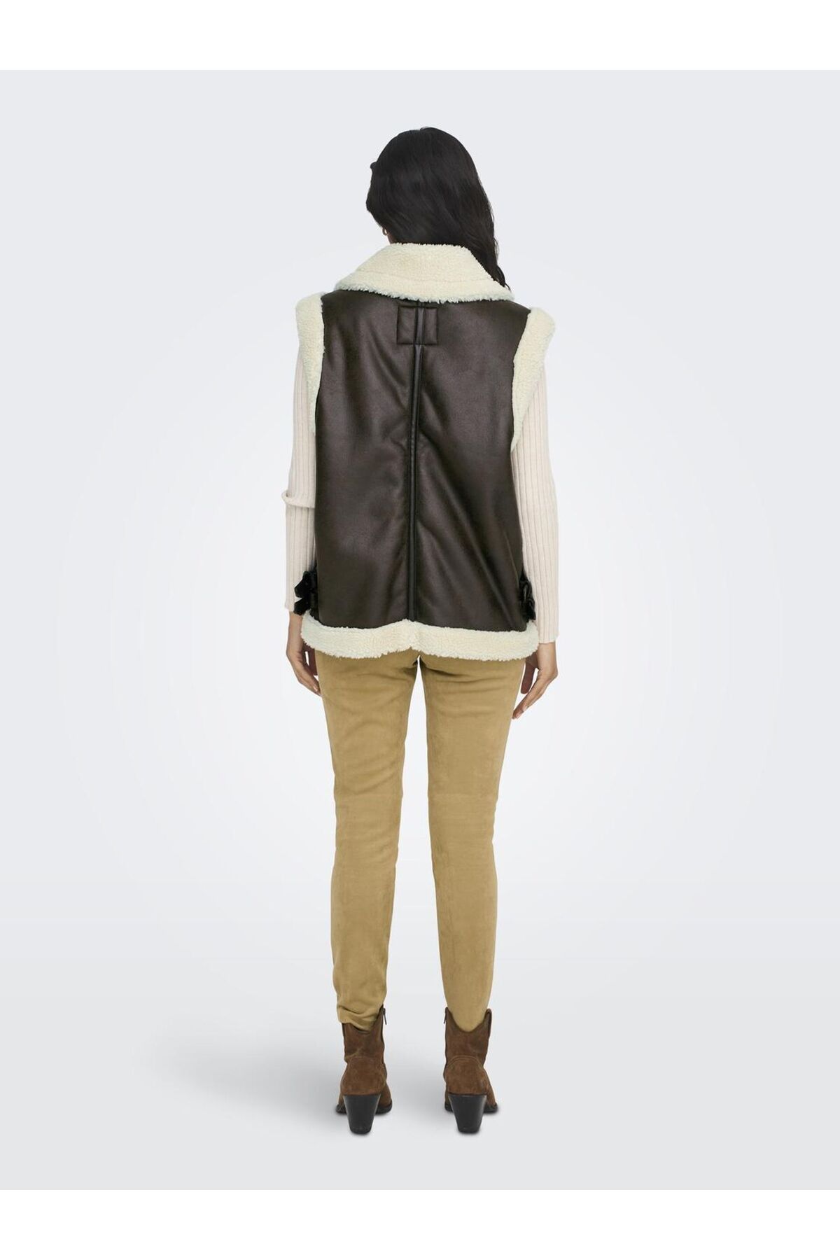 ONLY-OnlBetty Weste aus Wildlederimitat 15304239 4