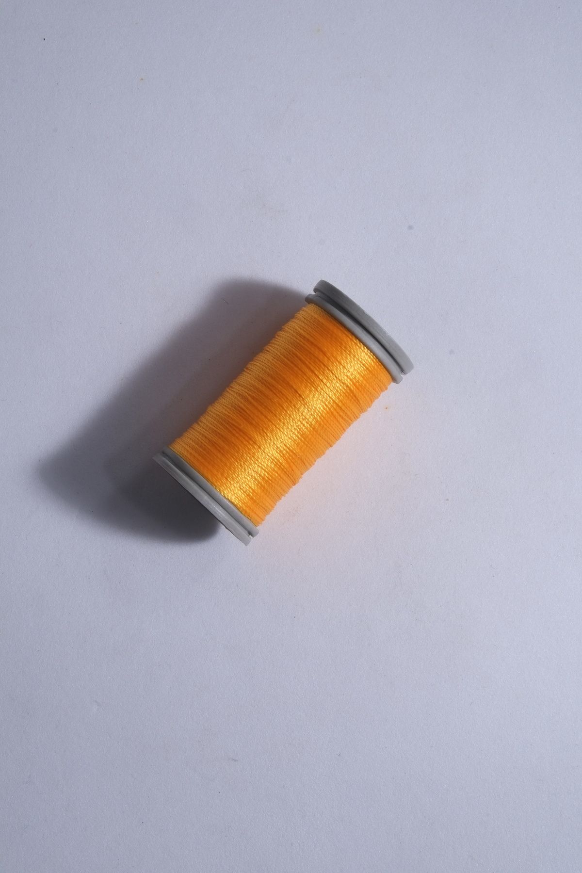 Eskişehir hobi sanat 0.2 Mm 60 Metre Tesbih İpi Kehribar Sarı Renk