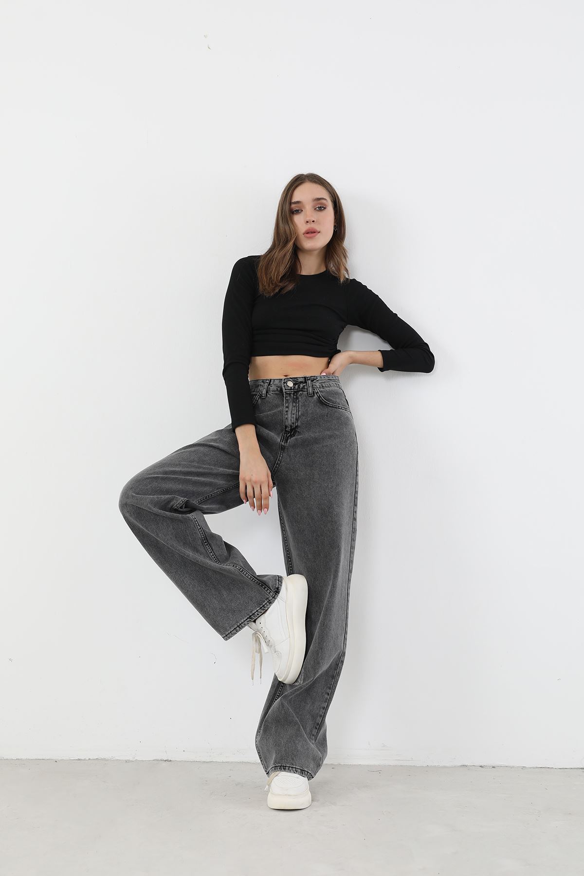 Fashion Women's Power Lycra Women's Black High Waist Loose Leg Loose Jans Jeans