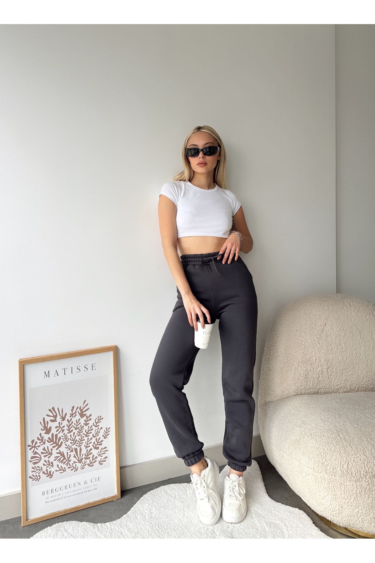 27 inch leg tracksuit bottoms deals