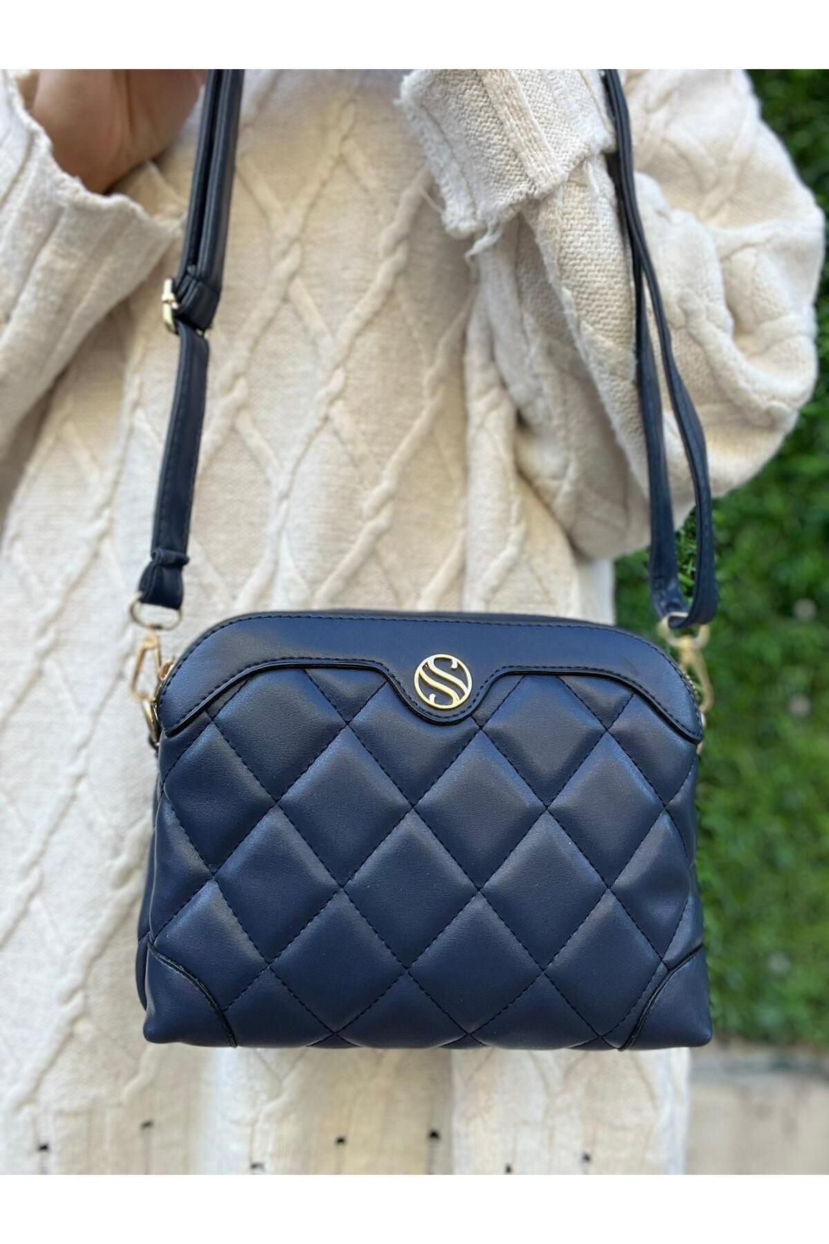Navy blue best sale quilted handbag