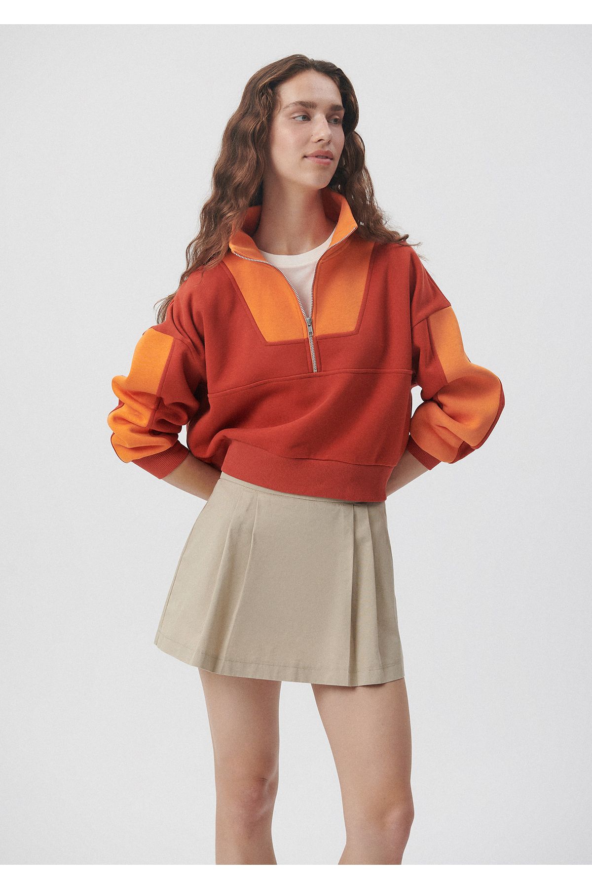 complete the look image