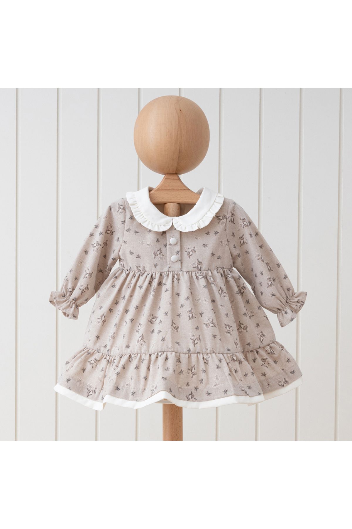 Peter pan collar dress shop baby girl