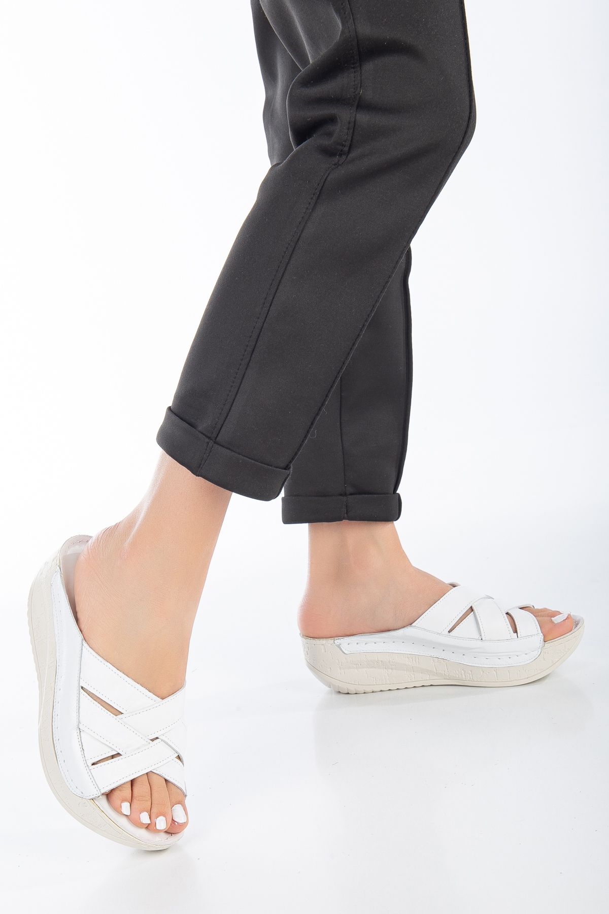 Carvela store kream sandals