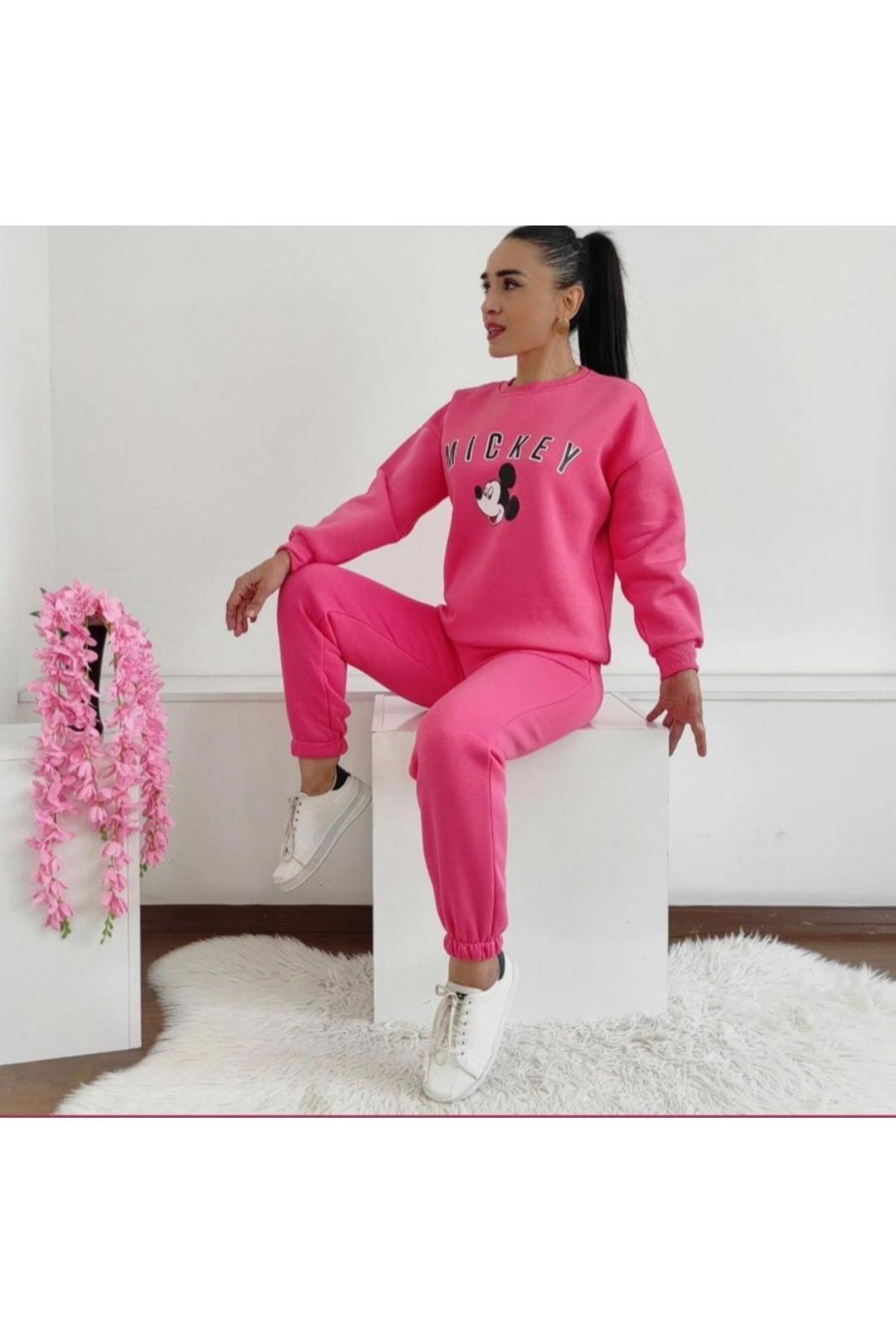 Mickey mouse tracksuit women's 2025