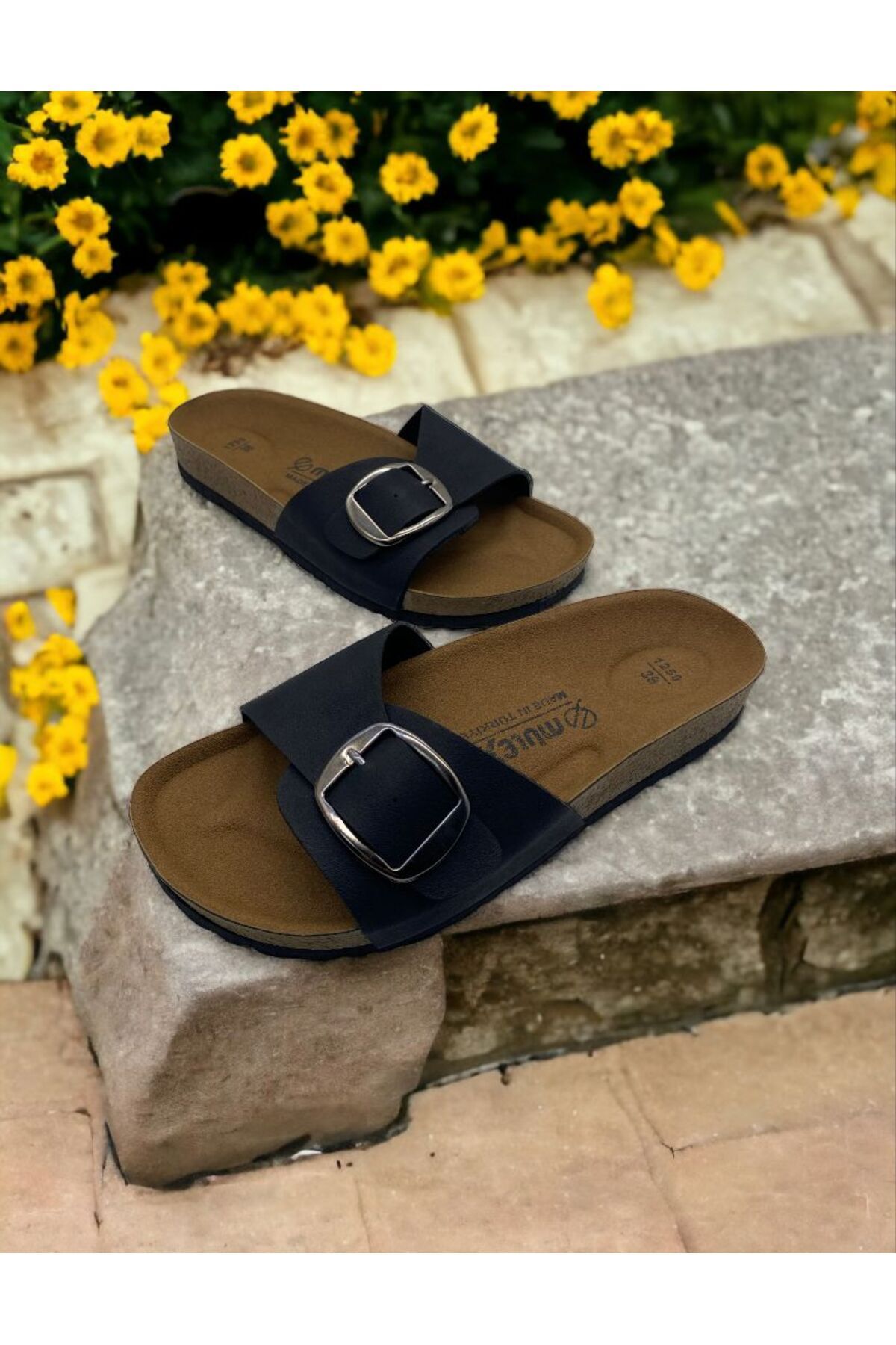 Non sales sweat slippers