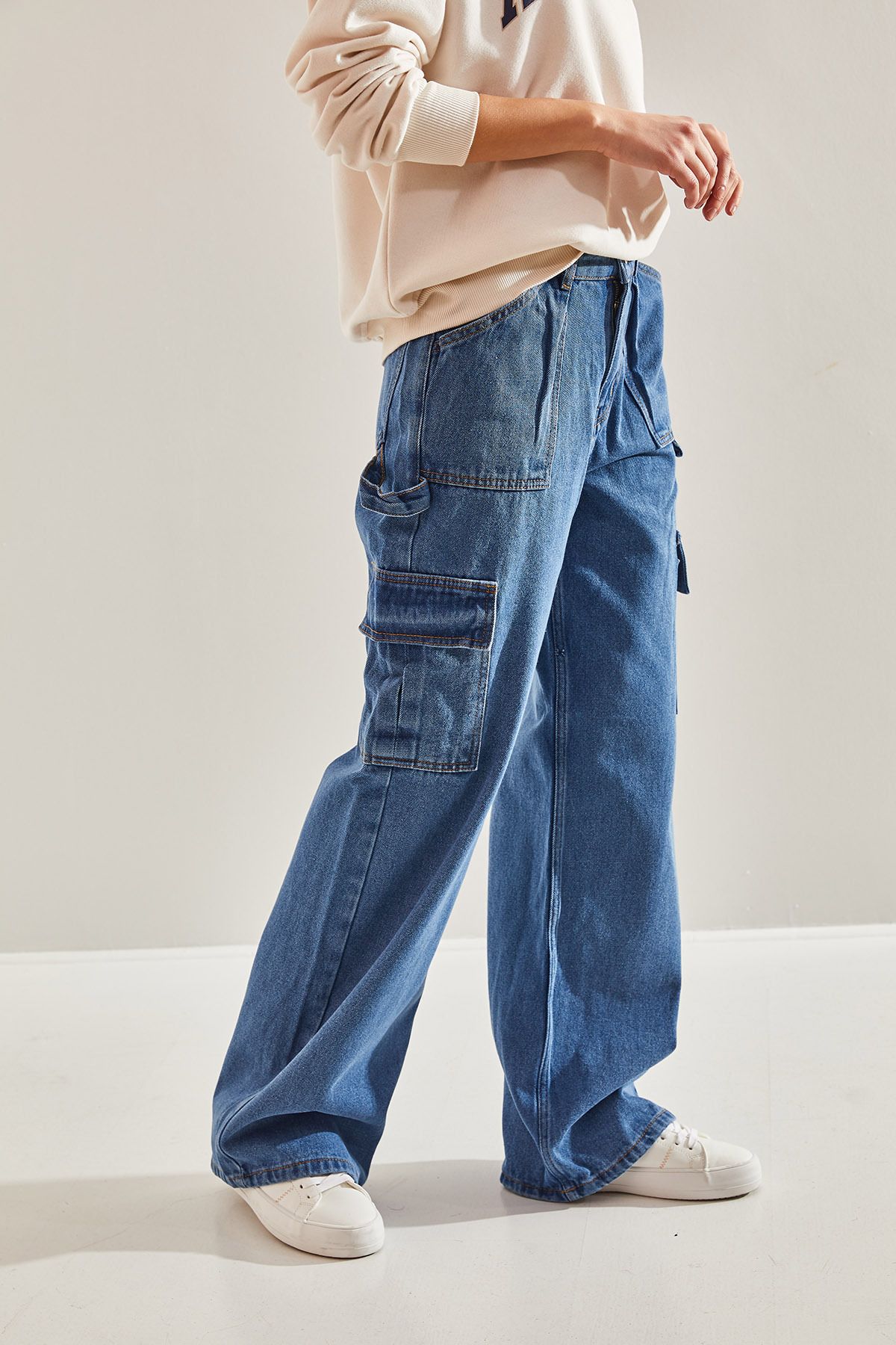 Bianco Lucci-Damen-Hose mit weitem Bein und Cargotasche 2