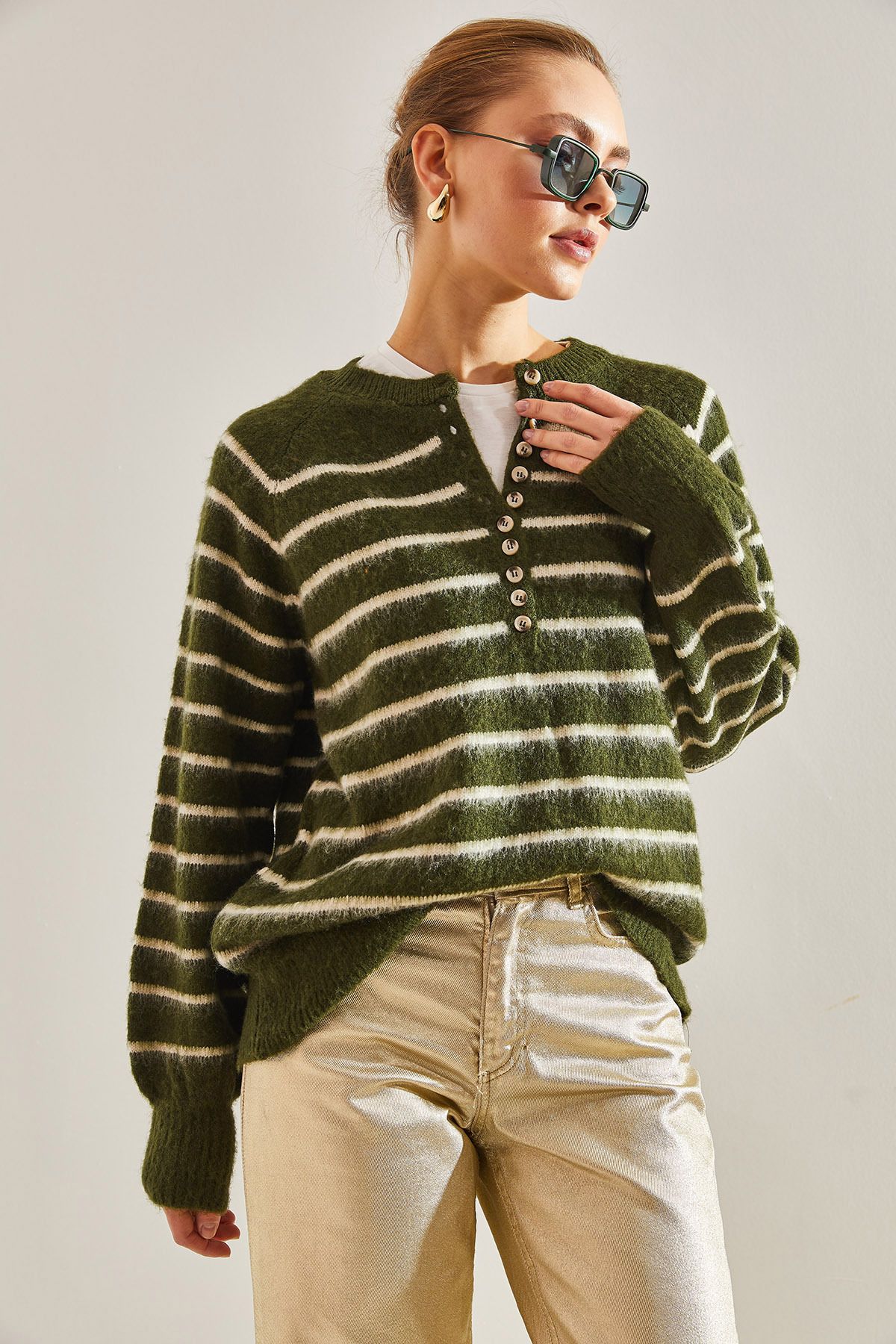 Bianco Lucci-Women's Charmed Striped 11 Button Knitwear Sweater 3