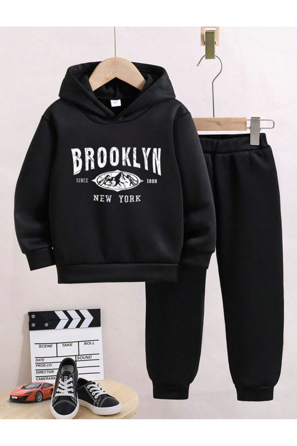 ALİKA Dječji unisex crni trenirka set Brooklyn donji i gornji deo