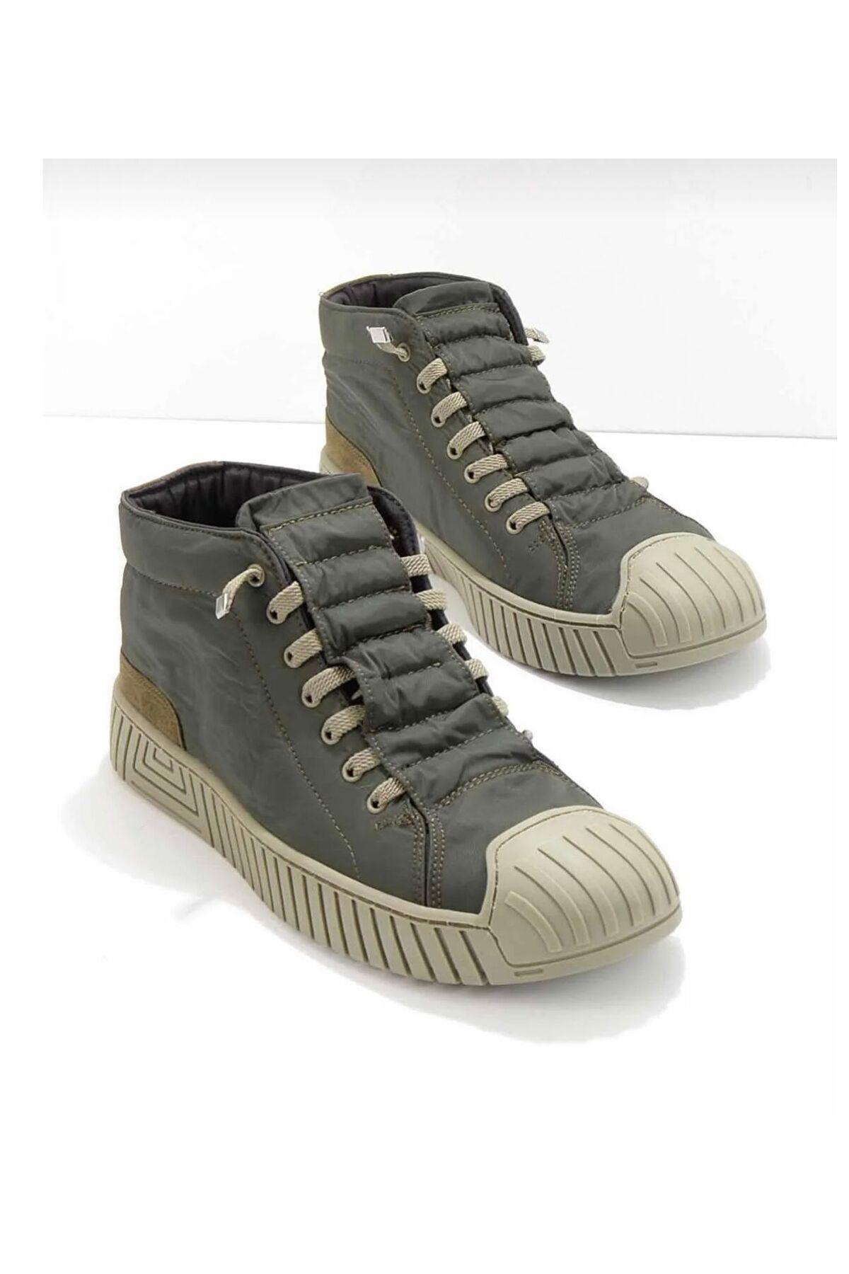  قایق تفریحی مخملی ویگور ۲۳ کیلومتر