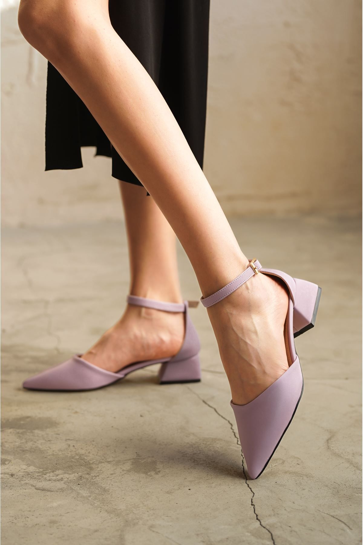 Lilac low heel shoes cheap