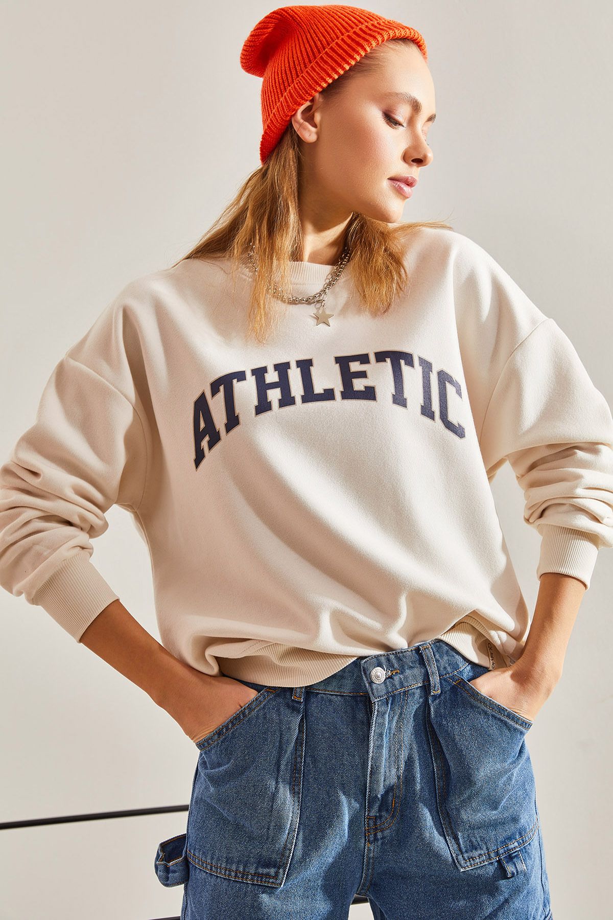 Athletic sweatshirt top womens