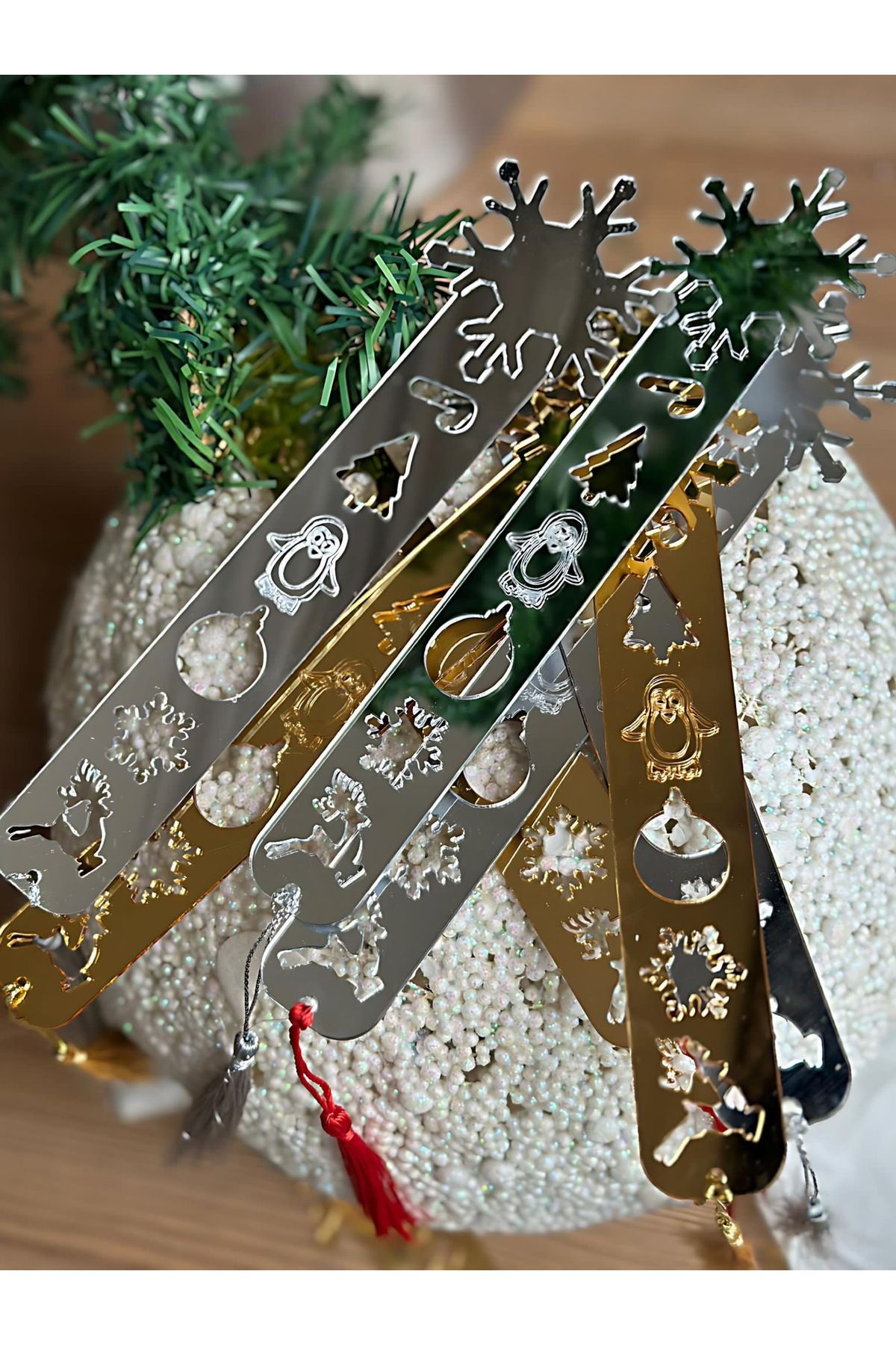 QUEEN AKSESUAR-Mirrored Christmas Snowflake Deer Penguin Tree Patterned Gift Bookmark Bookmark Gold Gold 4