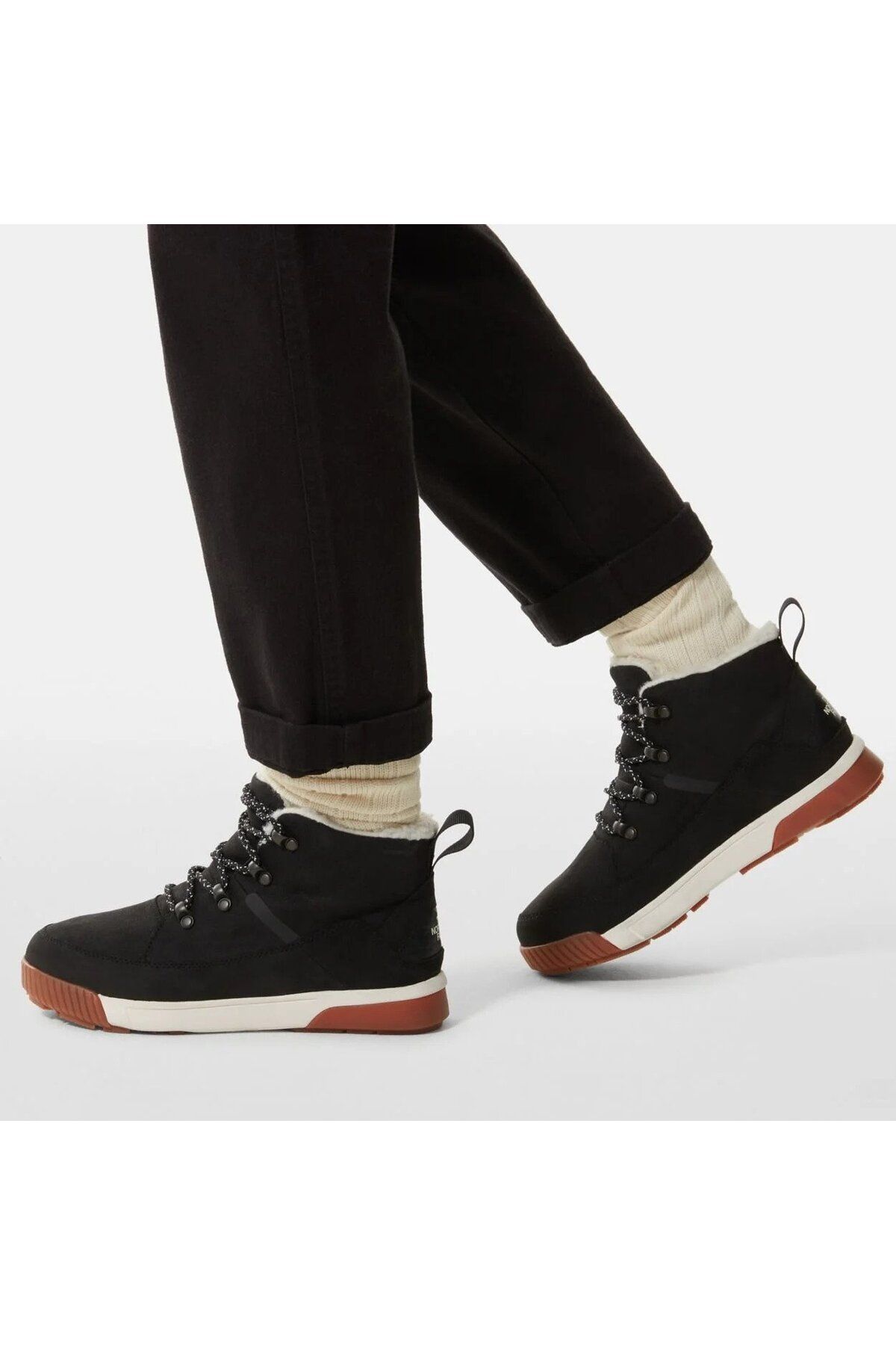 The North Face Sierra Mid Lace Su Gecirmez Waterproof Teknolojisi Kad n Trekking Bot ve Ayakkab s Siyah Kad n Spor Outdoor