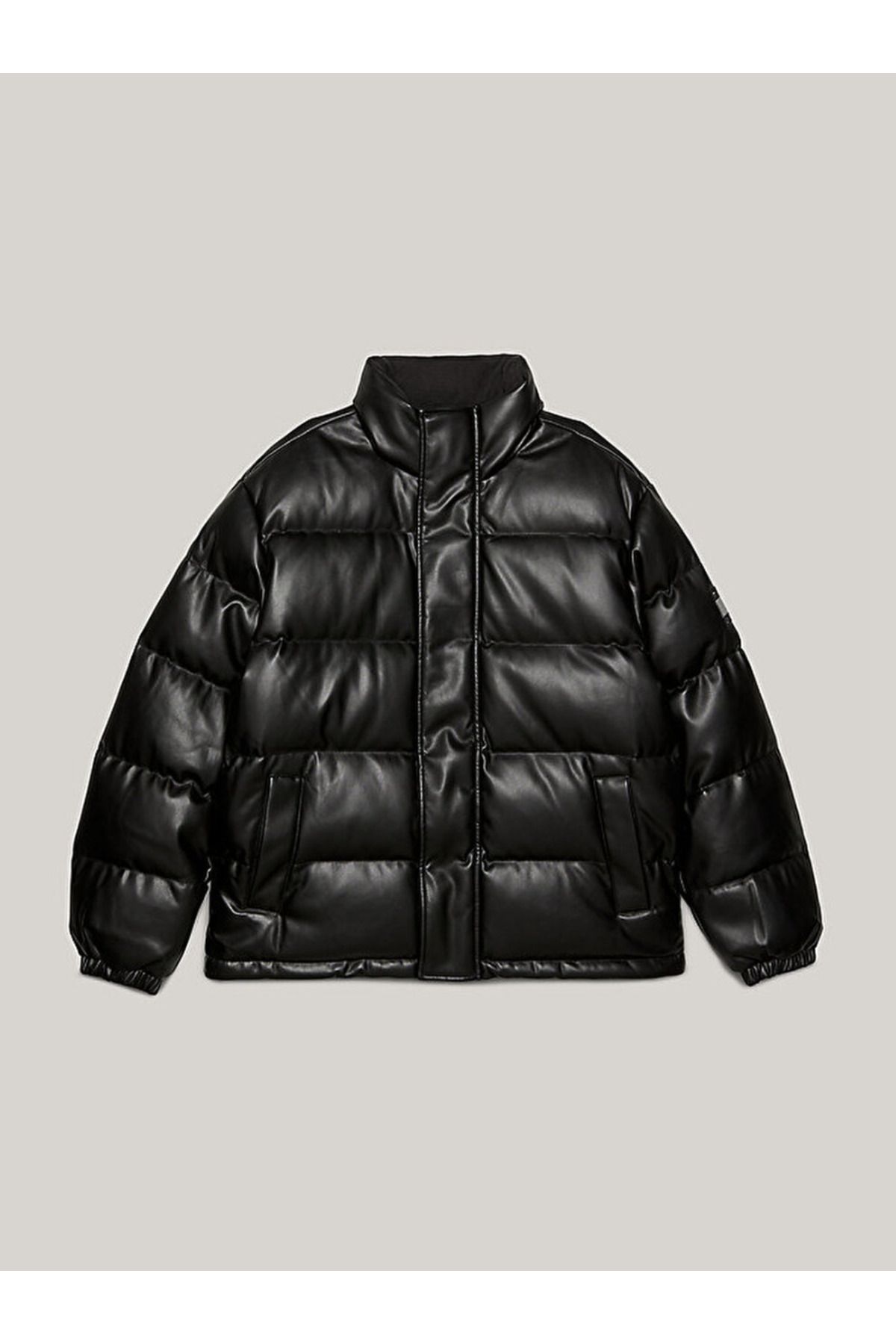 Black shiny puffer jacket zara clearance