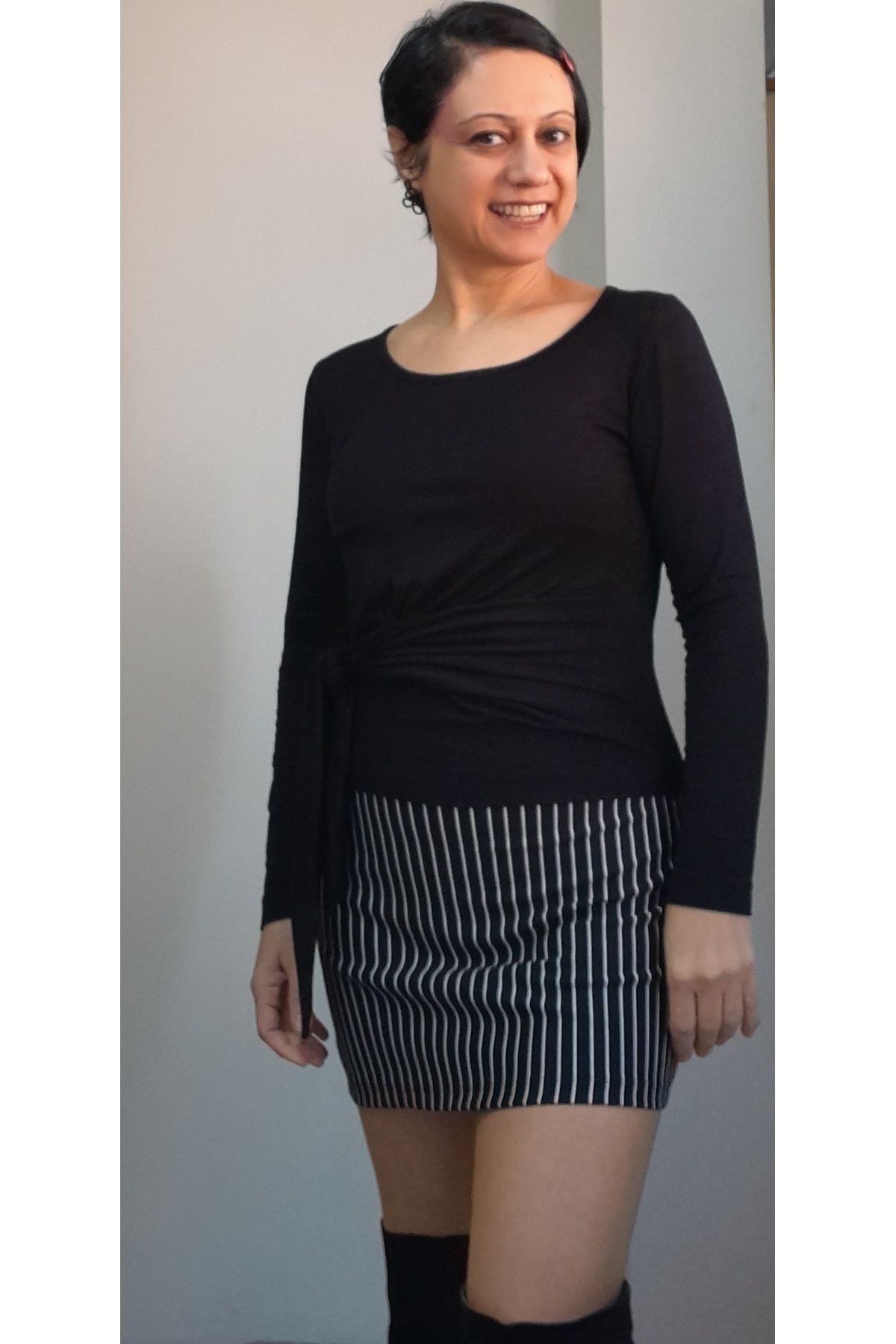 Mertcan Butik-Fusta creion mini tricotată purtabilă în toate anotimpurile cu dungi negre cu talie elastică 3