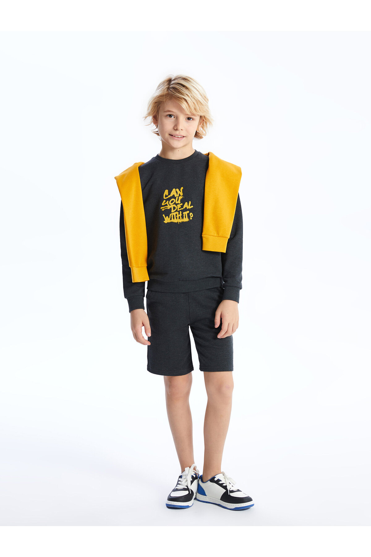 شورت و شلوارک ال سی وایکیکی S4HJ03Z4 شورت و شلوارک ال سی وایکیکی S4HJ03Z4