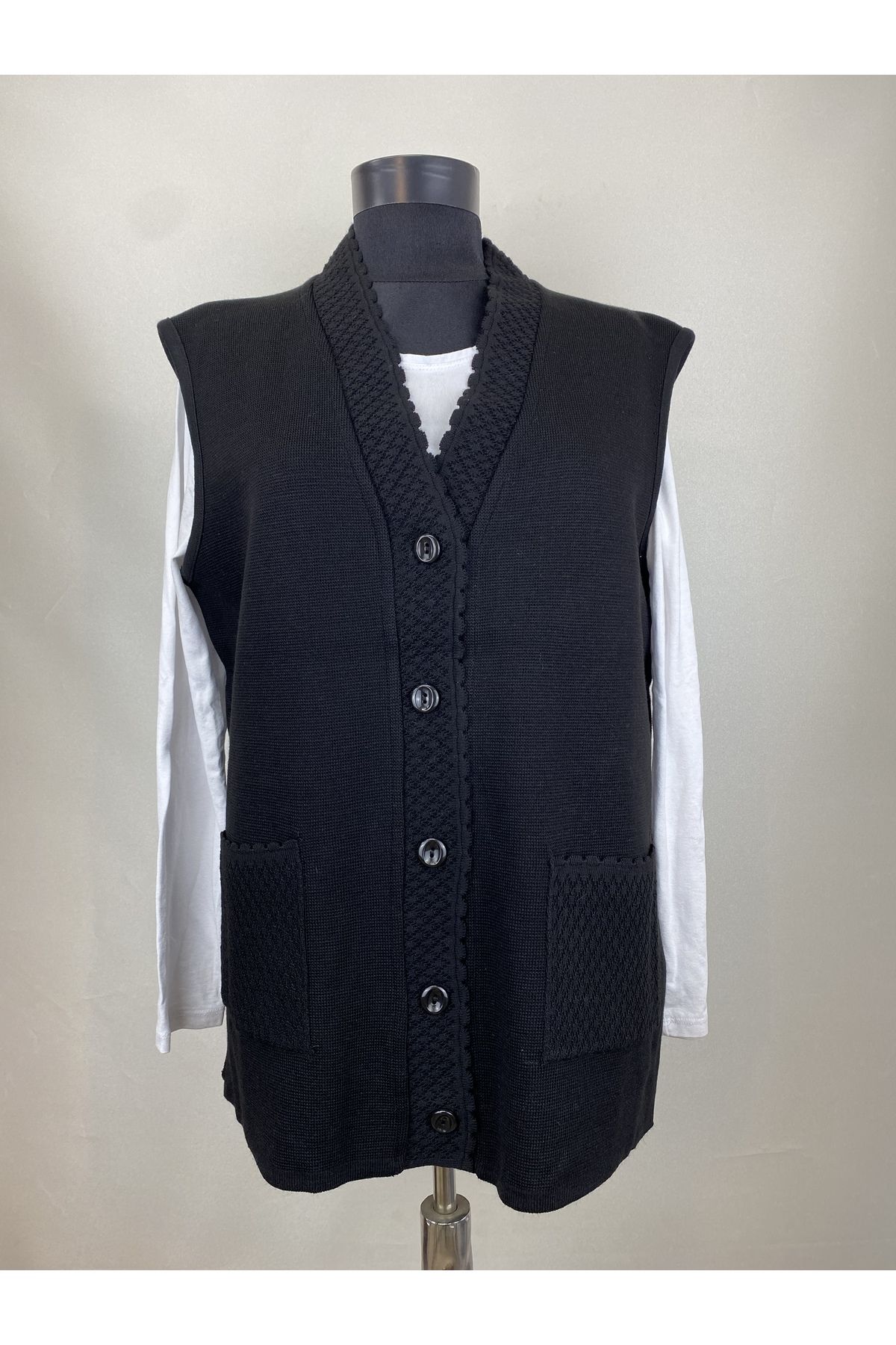 ECALAMODE Vestă Neagră Tricotată Fără Mâneci Mother Scurtă Cu Buzunare Cu Nasturi Femeie - XL
