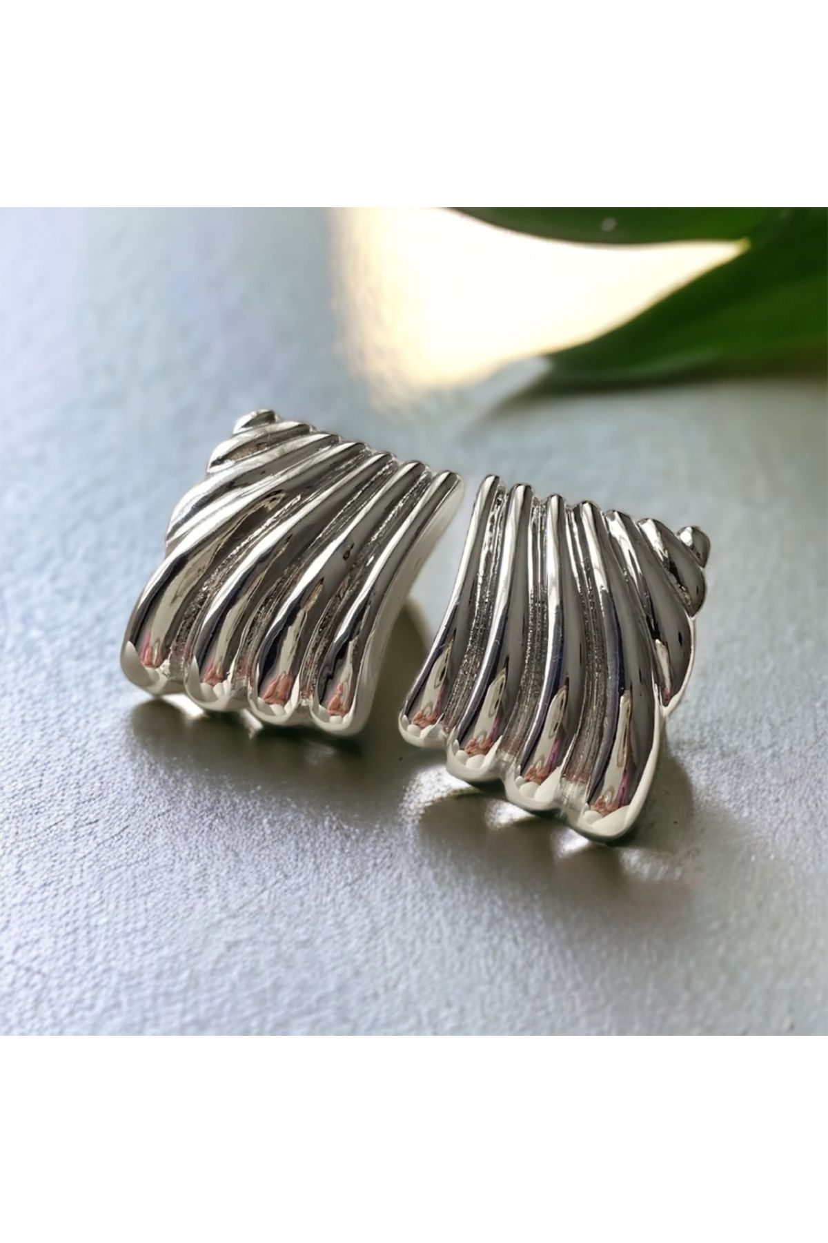 MAT STORE-Hailey Steel Earrings 1