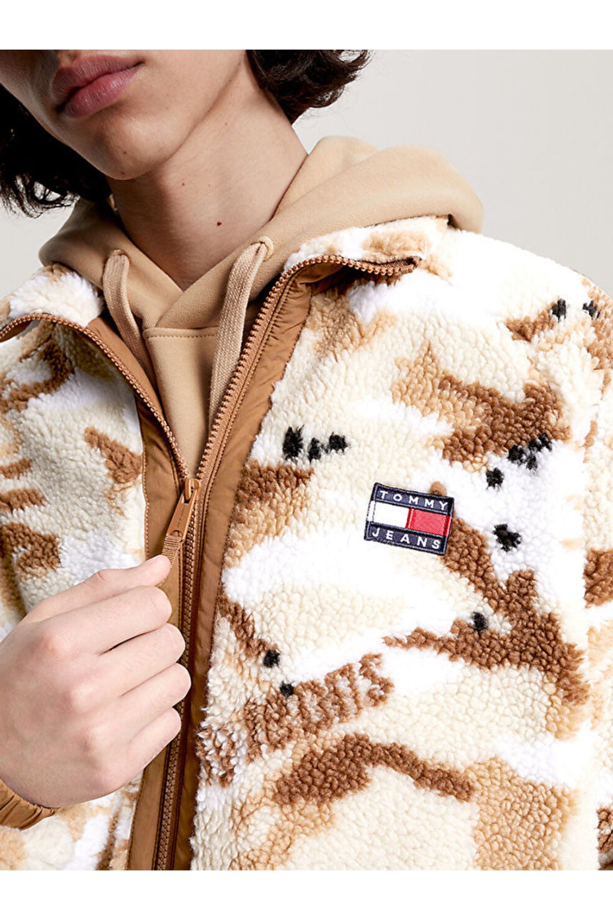 Tommy Hilfiger Camo Logo Print Relaxed Sherpa Jacket Fiyat