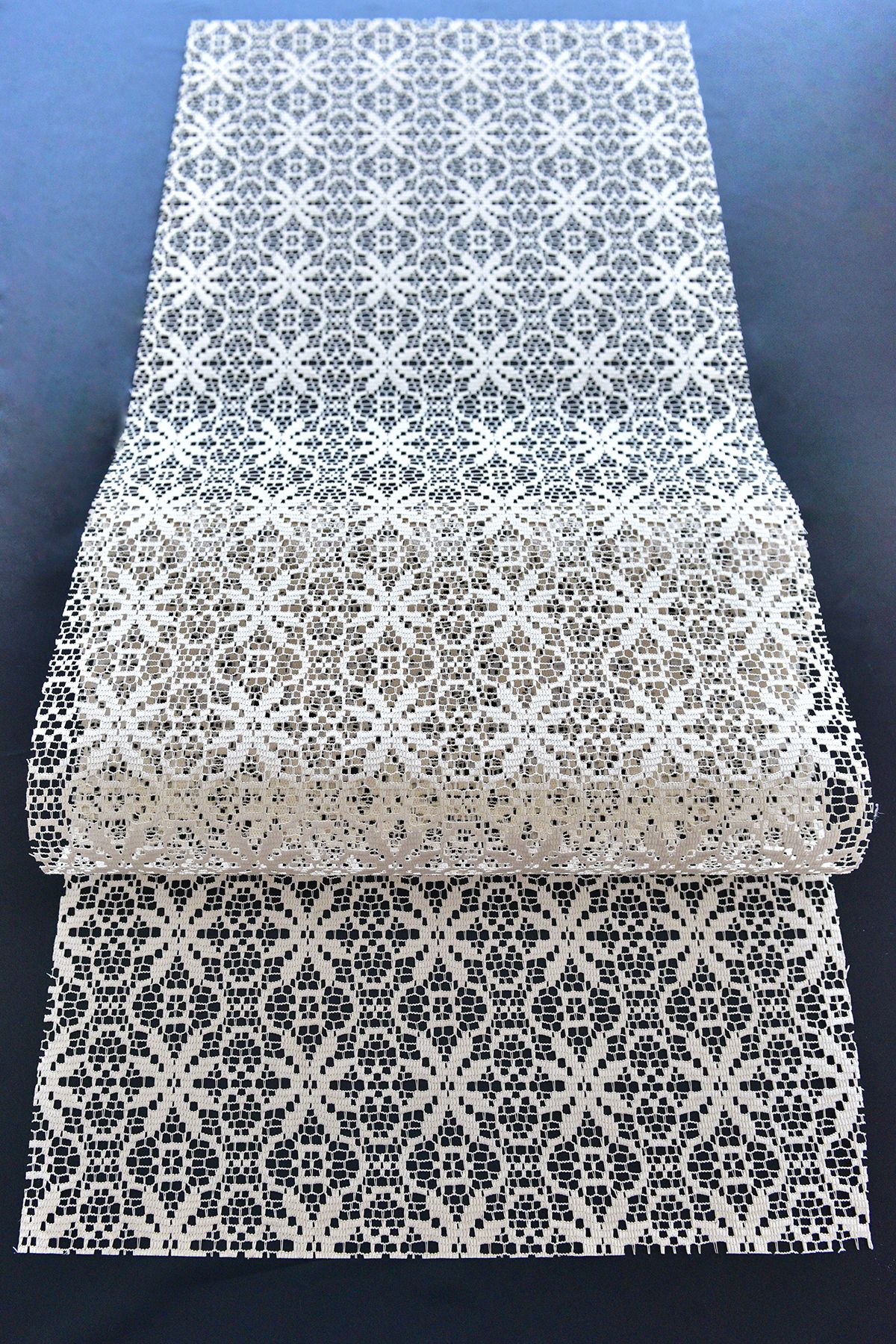 Setekshome-Flower Pattern Cream Placemat and Runner 4 Pieces 5