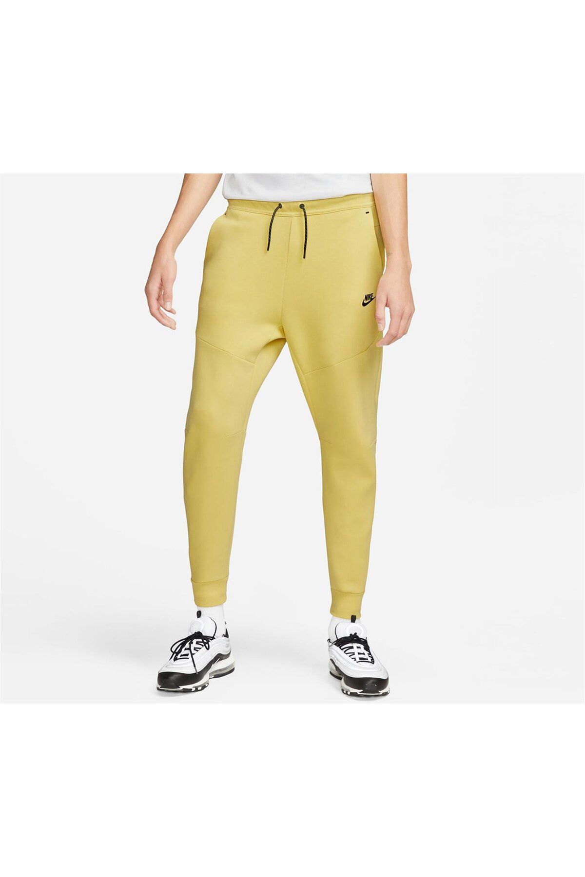 Nike sportswear cheap tech fleece yellow