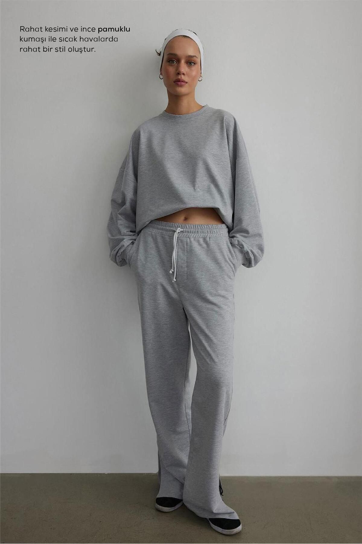 Sweatpants outlet with slits