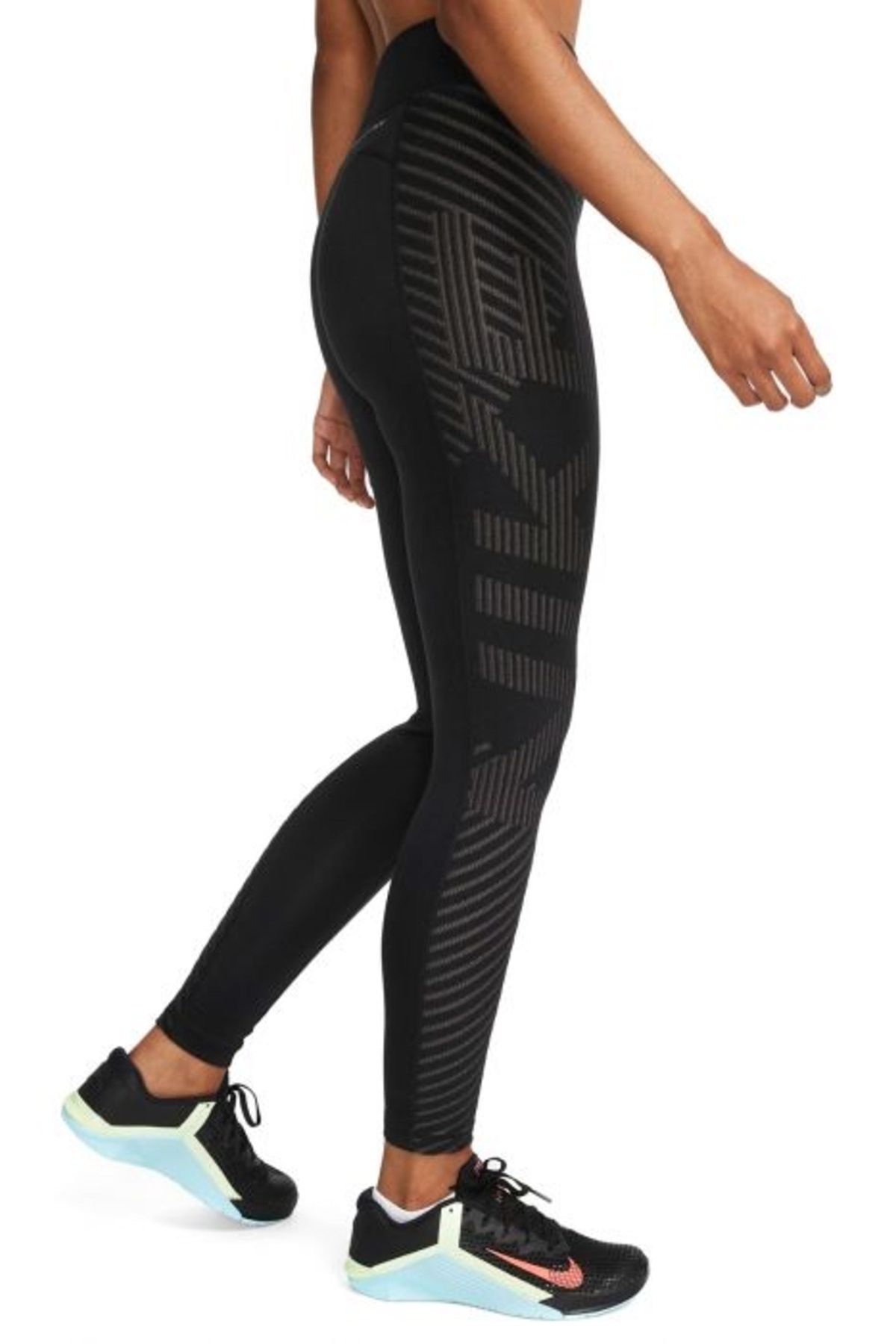 Womens Nike Pro Therma-fit ADV Training leggings size xs msrp 80.00