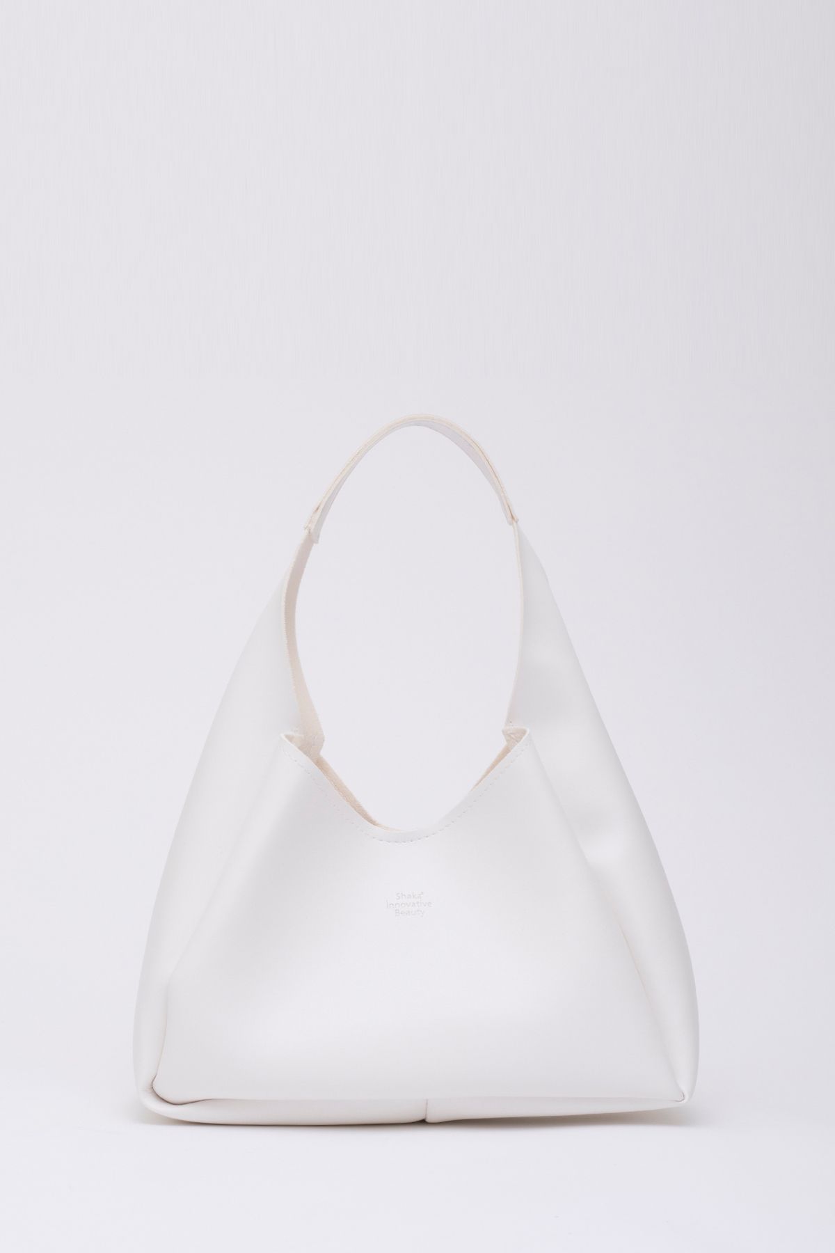 white shk19 faux leather make up bag zipped with snap closure hand and shoulder bag e 33 l 15 w 10 cm
