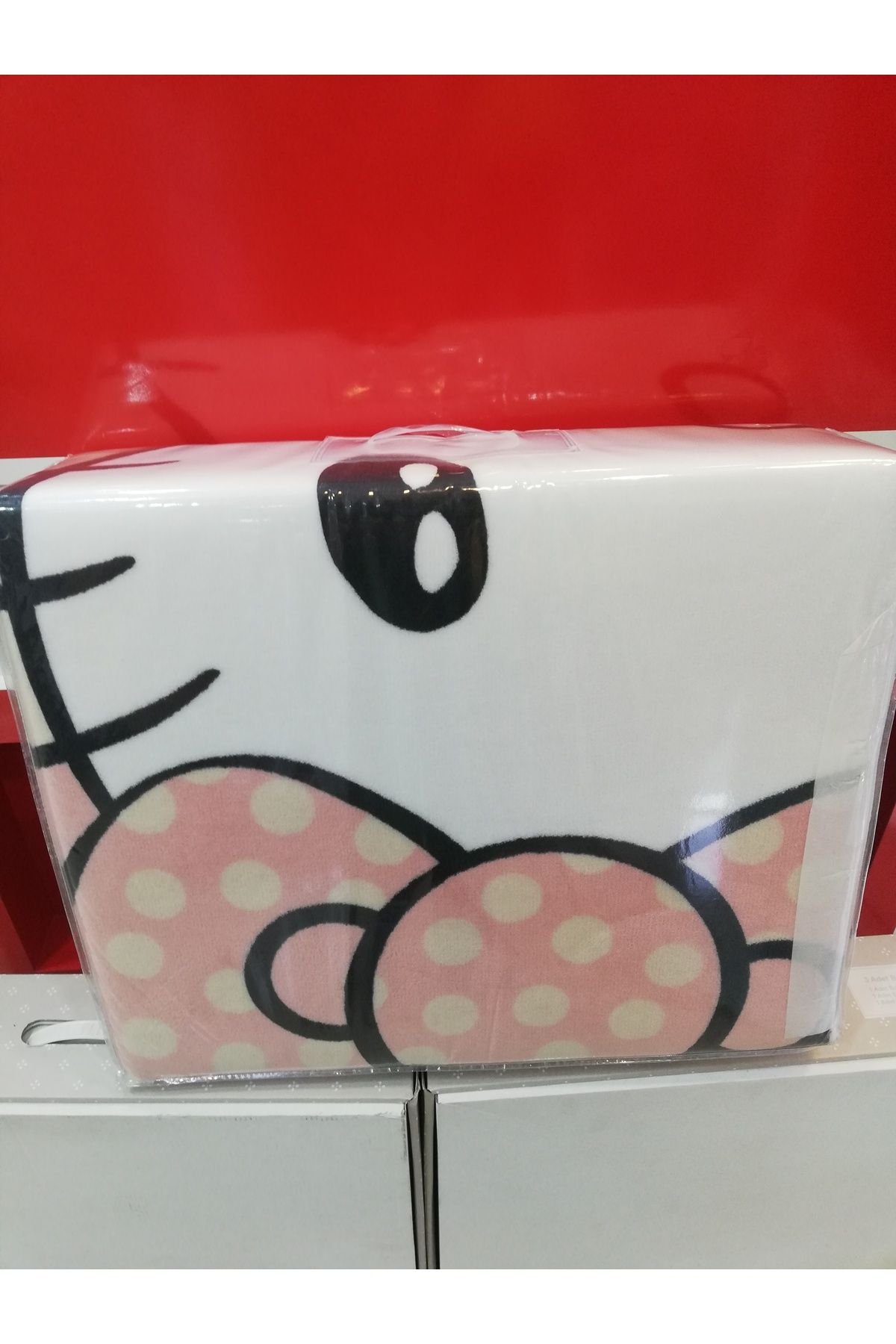 Kristal-Hello Kitty Blanket with Single License 3