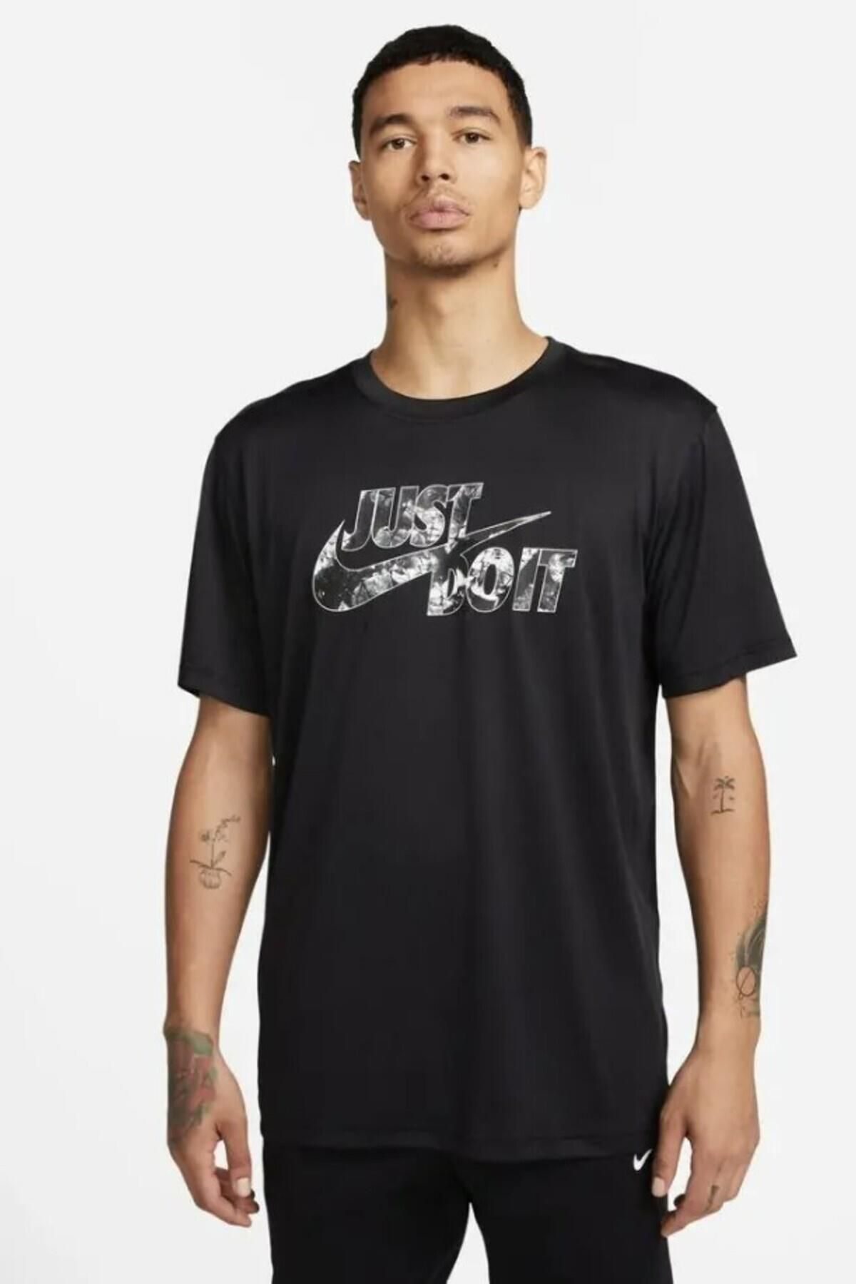 Nike Just Do it Graphic Erkek Siyah Antrenman T shirt rahat kal p