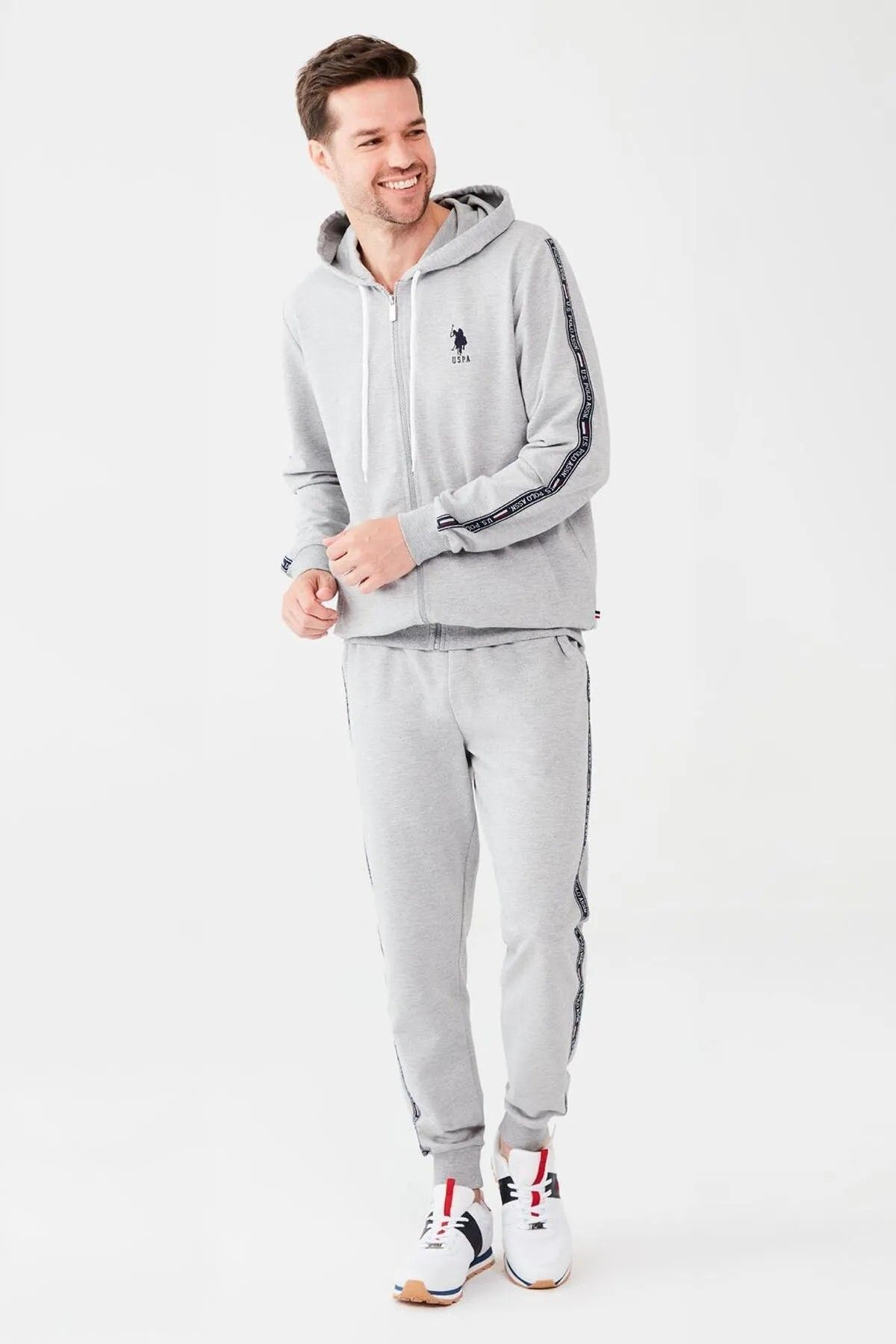 U.S. Polo Assn. Sweatsuit set Gray Trendyol