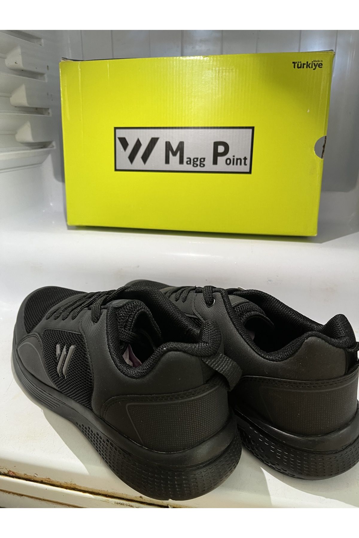 Wildcraft school shoes black sale