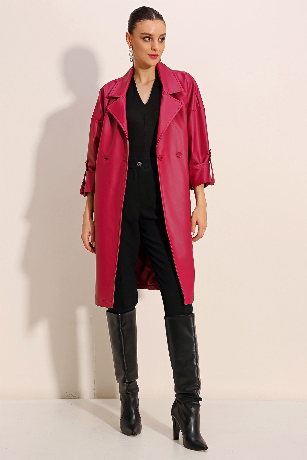 Zara red hotsell trench coat