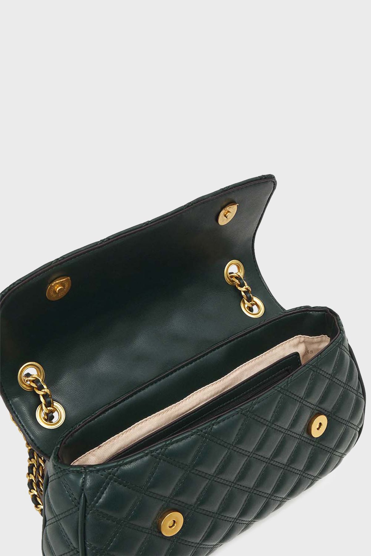 Guess purse cheap with chain strap