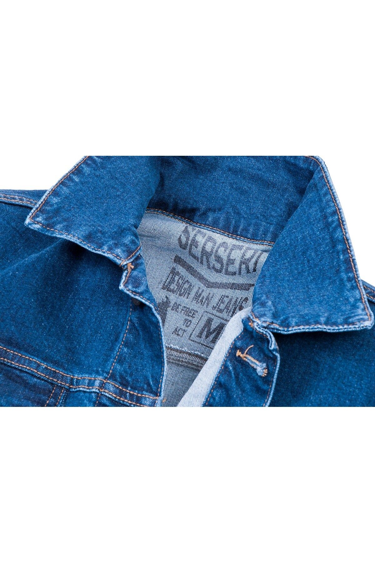 Dark denim jacket hotsell and light jeans