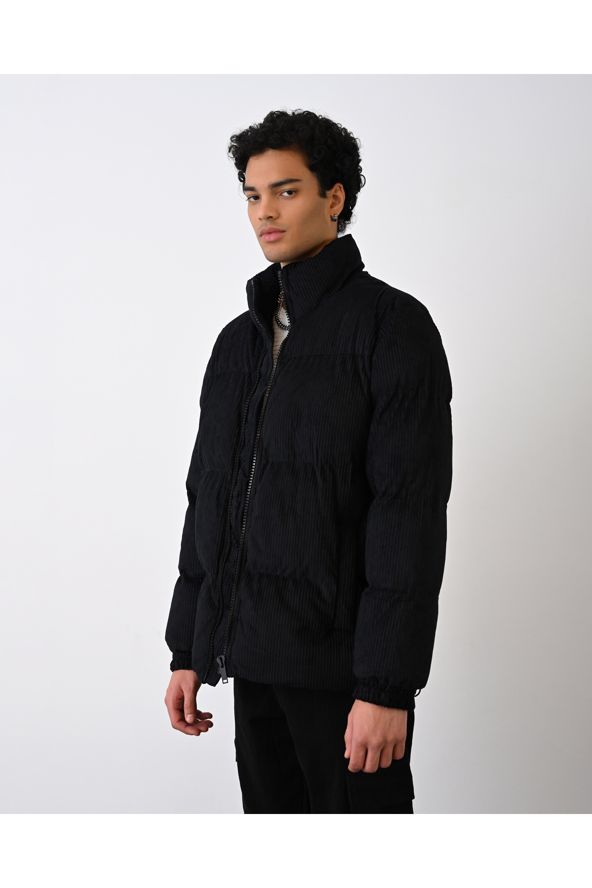 kadife PUF mont oversıze kesim,baya uyumlu unisex — مشکی 3497823146985 — تصویر 5 از 7