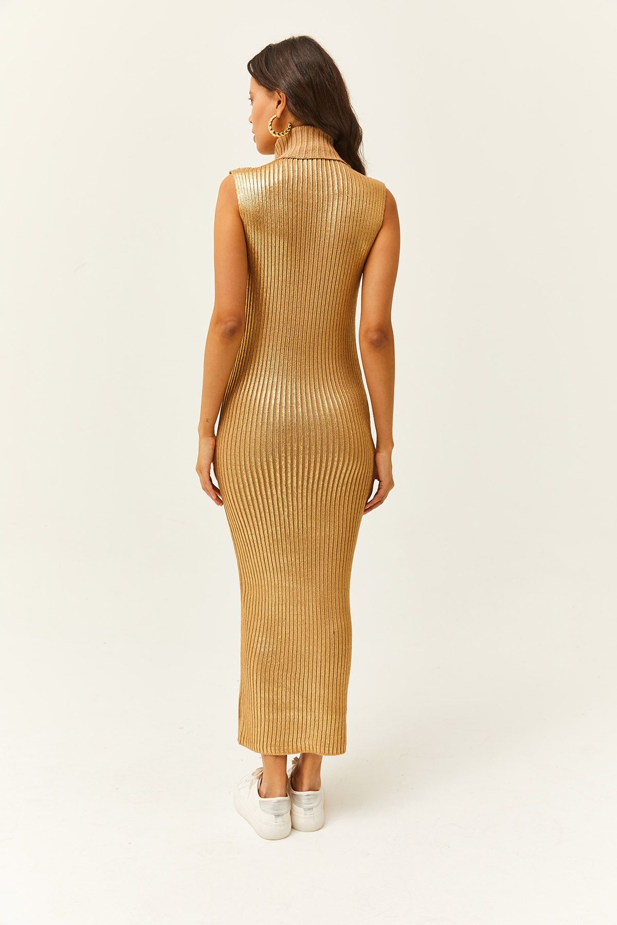 Gold turtleneck dress hotsell