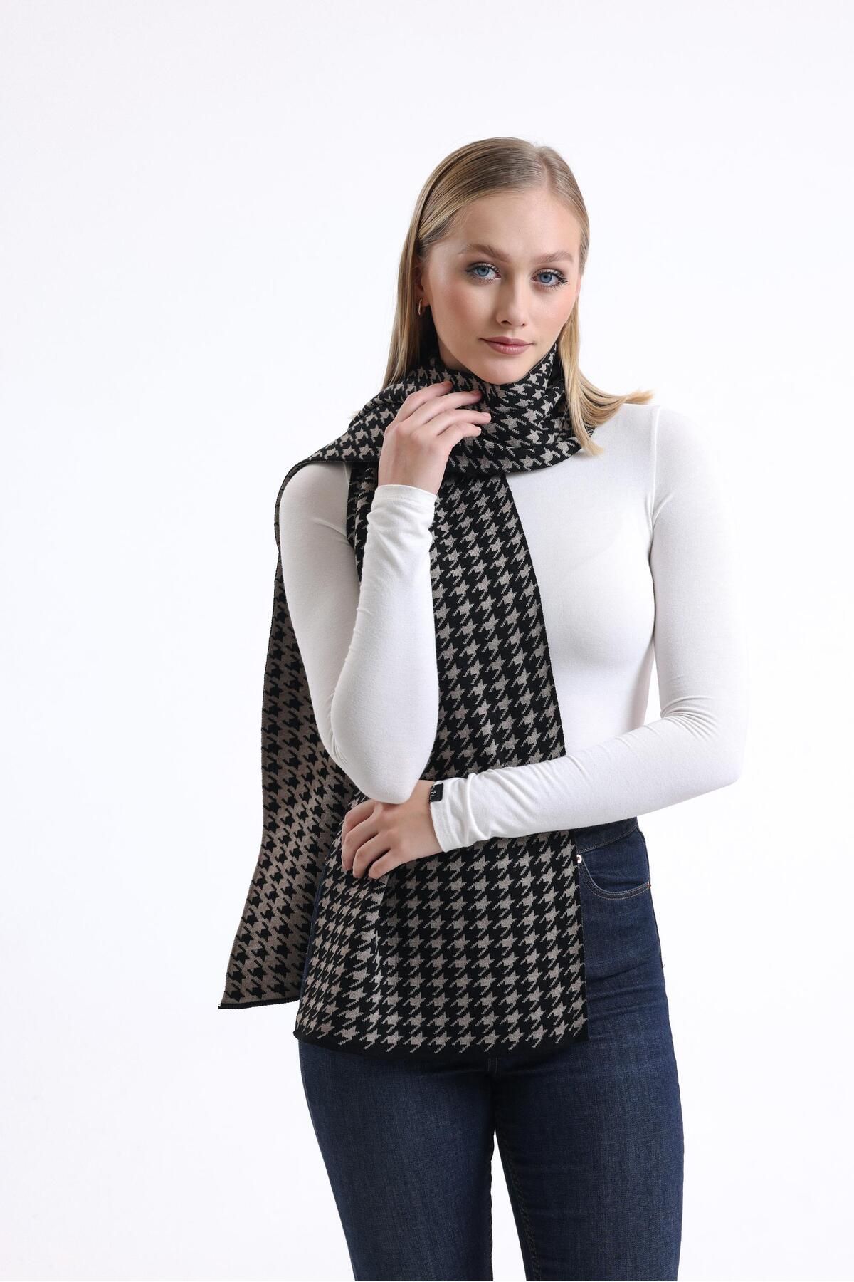 Houndstooth scarf clearance