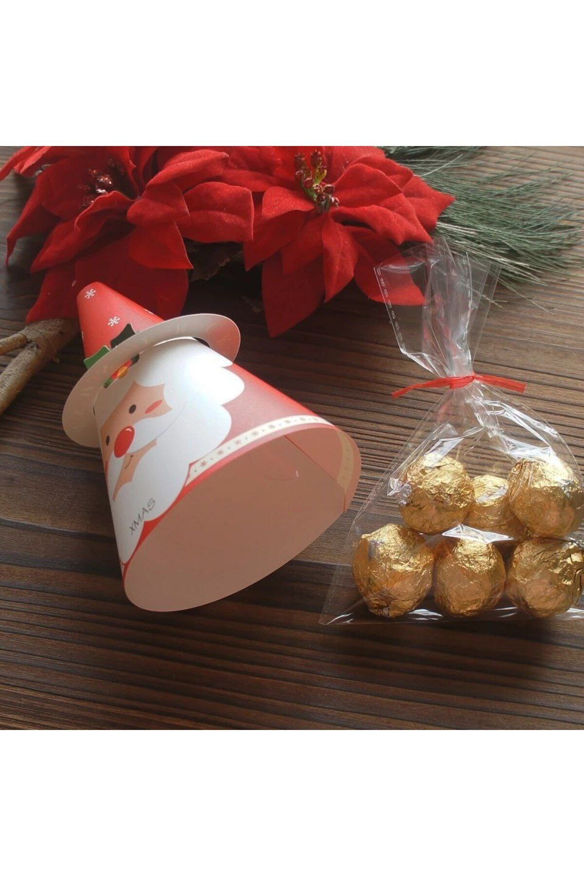 Kutumania-New Year's Themed Cone Shaped Candy and Chocolate Box 6
