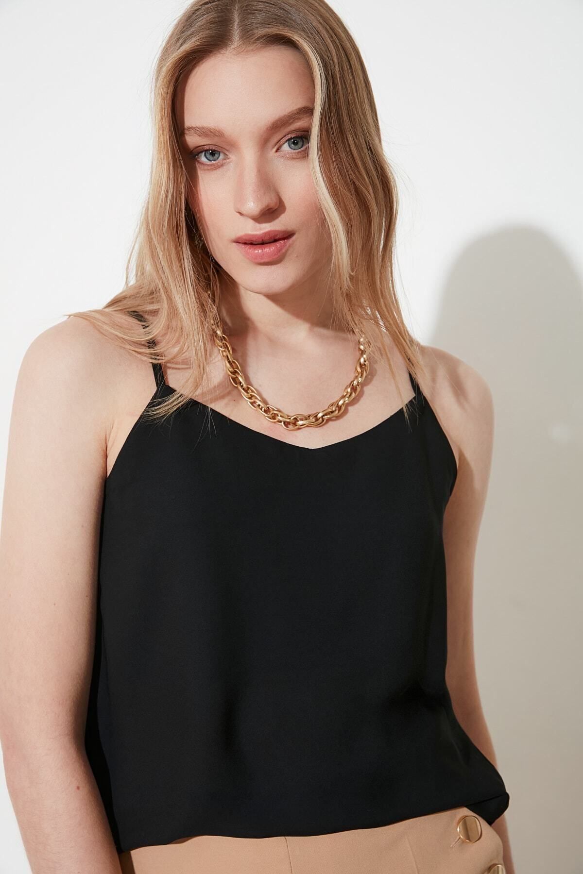Trendyol Collection-Black Basic Strappy Woven Blouse TWOSS19BB0224 8
