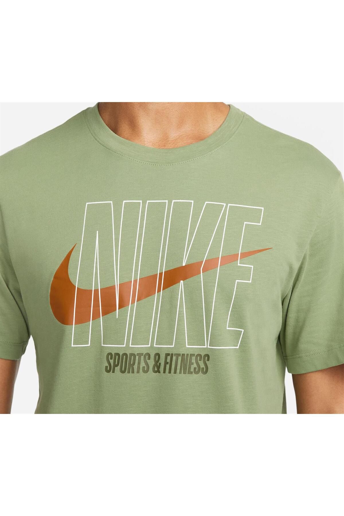 Grey and green clearance nike shirt
