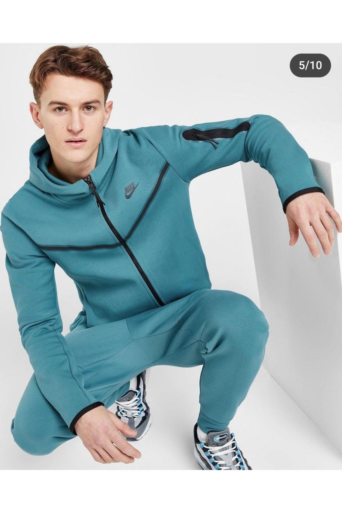 Nike sportswear tech fleece tracksuit new arrivals
