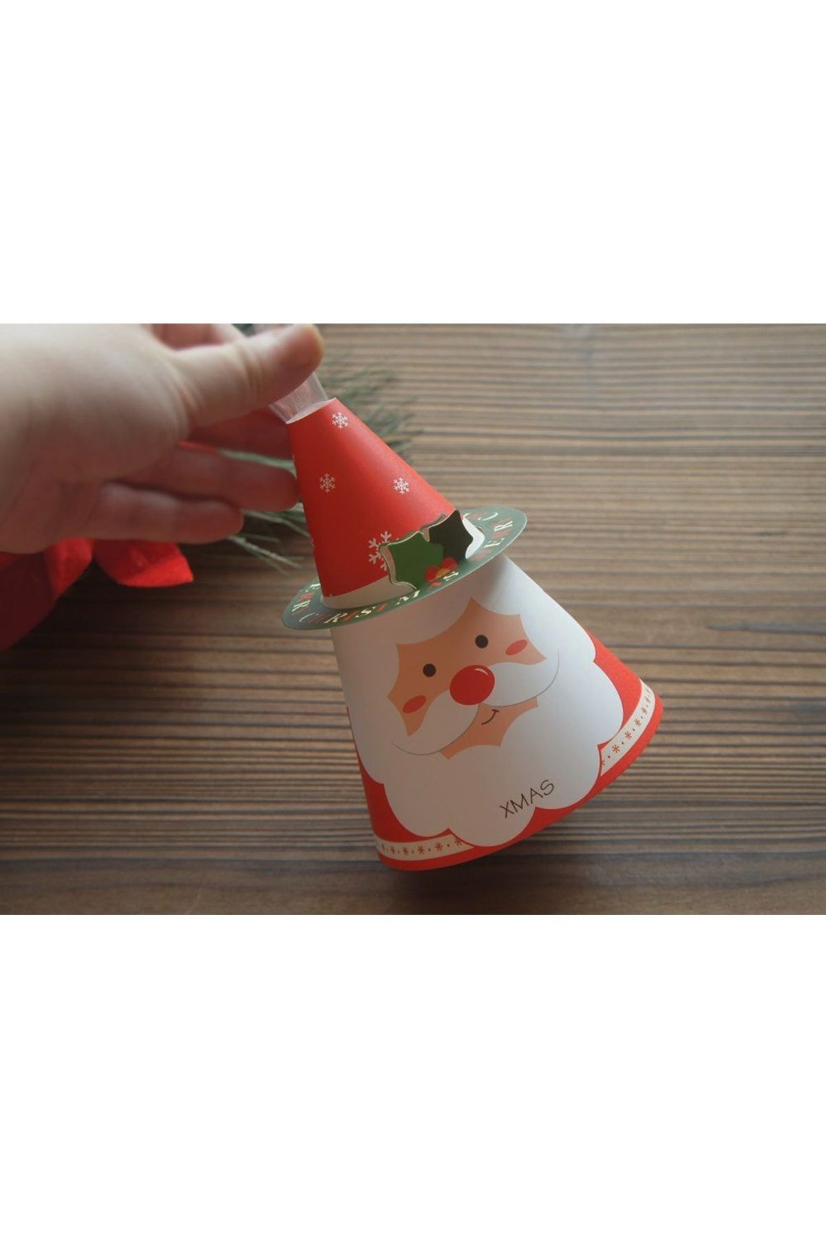 Kutumania-New Year's Themed Cone Shaped Candy and Chocolate Box 5